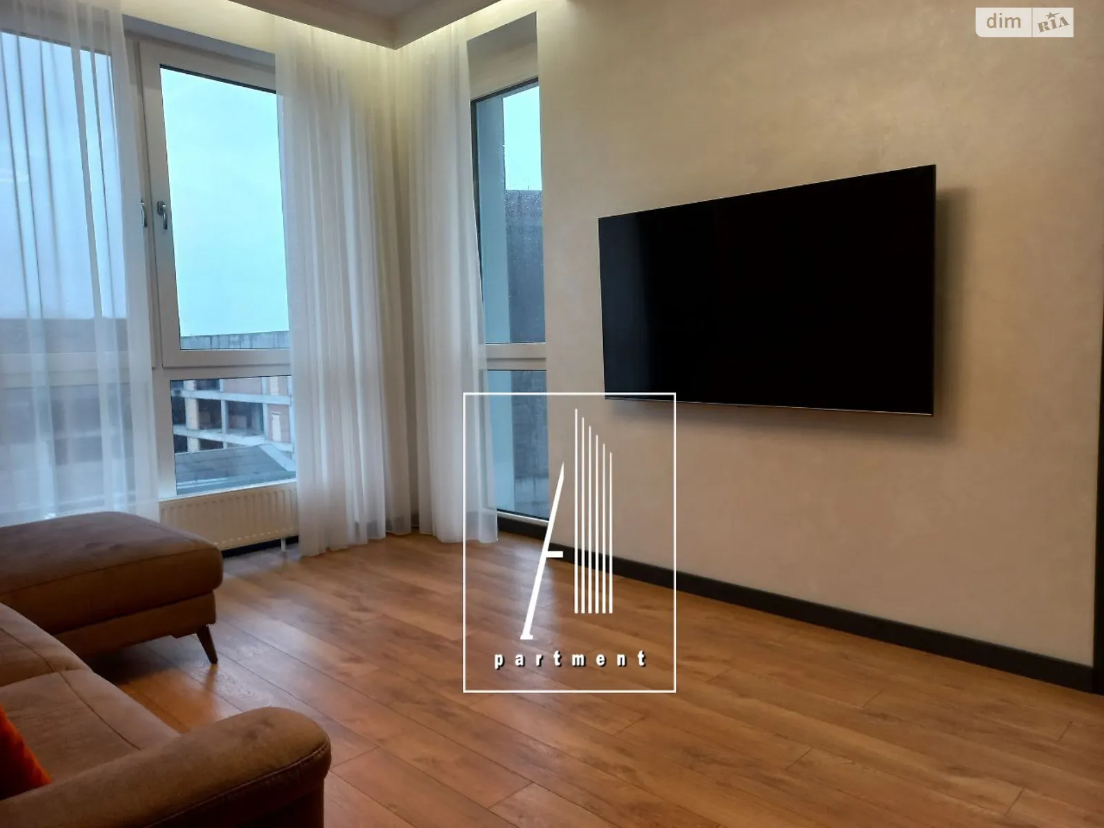 Продается 4-комнатная квартира 150 кв. м в Киеве, ул. Лейпцигская, 13А - фото 1