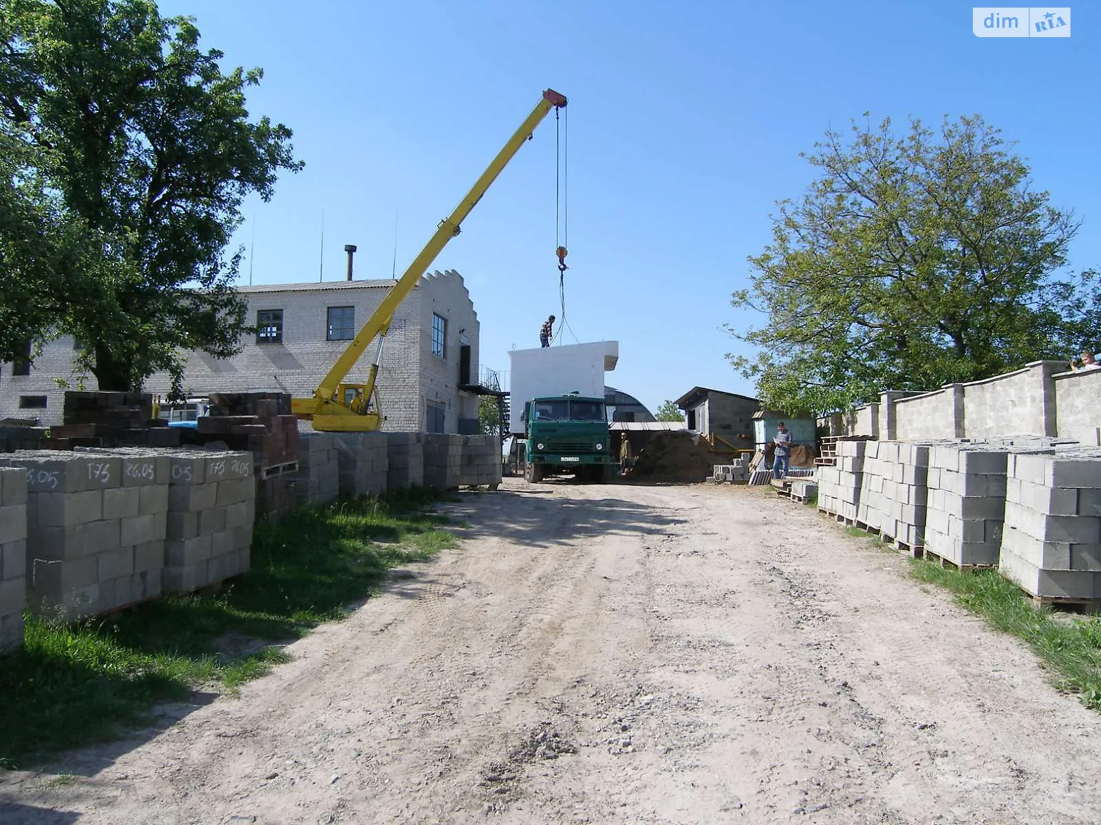 Продається приміщення вільного призначення 900 кв. м в 2-поверховій будівлі, цена: 200000 $ - фото 1