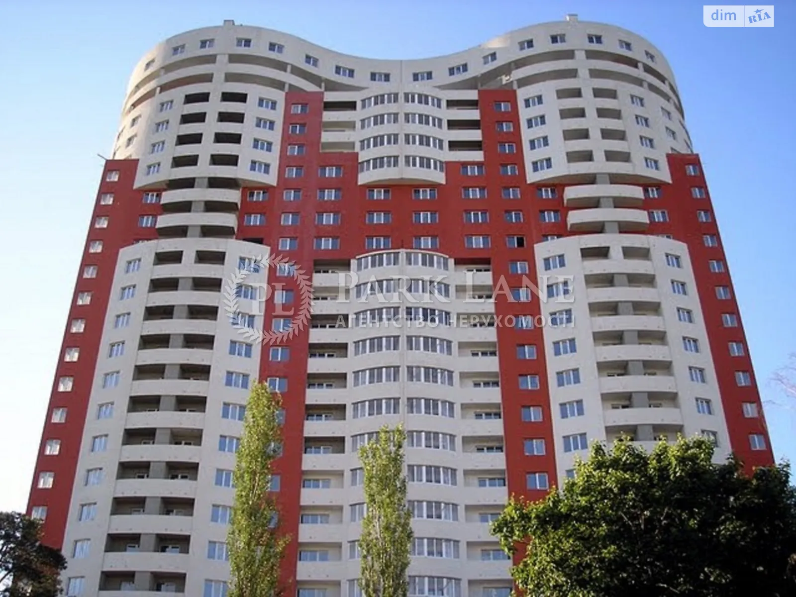 Продается 4-комнатная квартира 113 кв. м в Киеве, ул. Петра Запорожца - фото 1