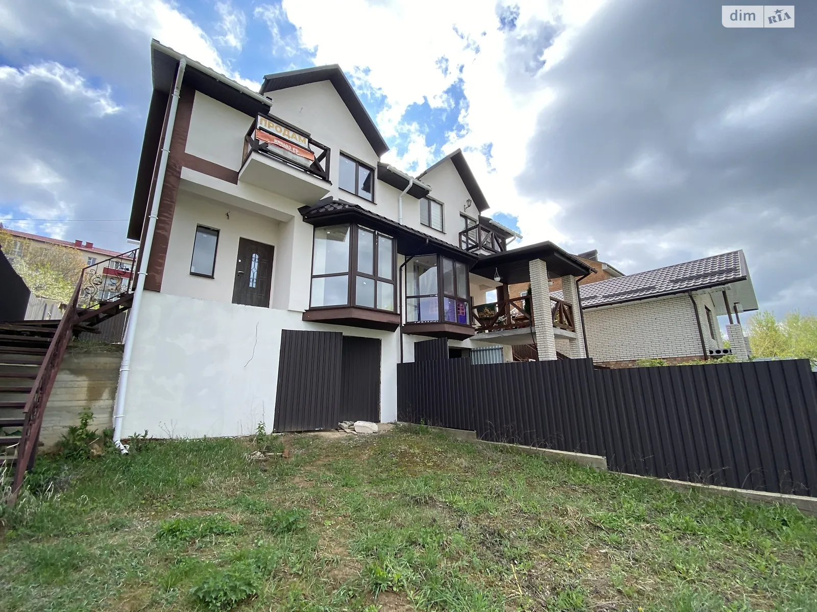 Продается часть дома 180 кв. м с баней/сауной, цена: 75000 $ - фото 1