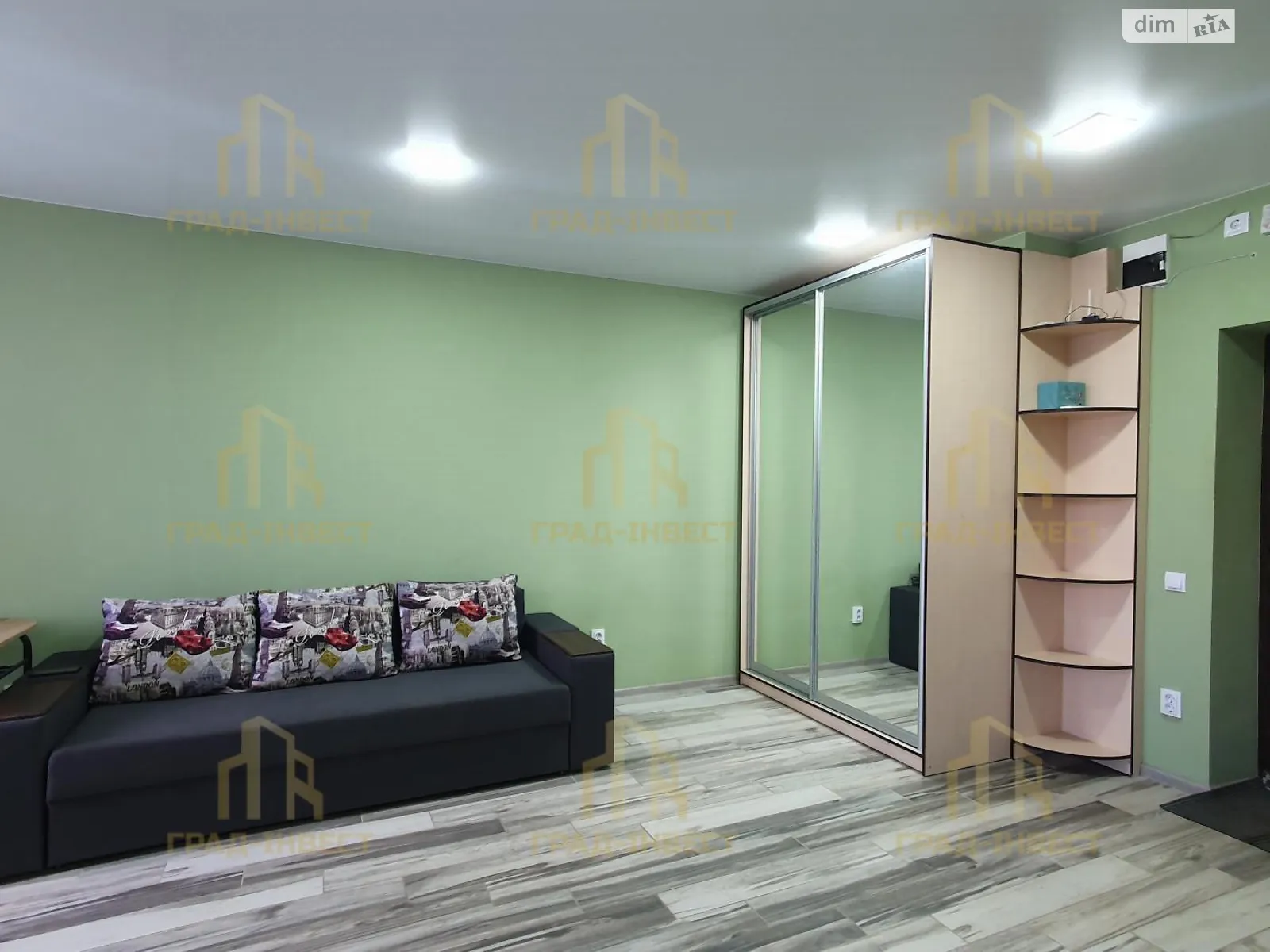 Продается 1-комнатная квартира 32 кв. м в Харькове, цена: 23500 $
