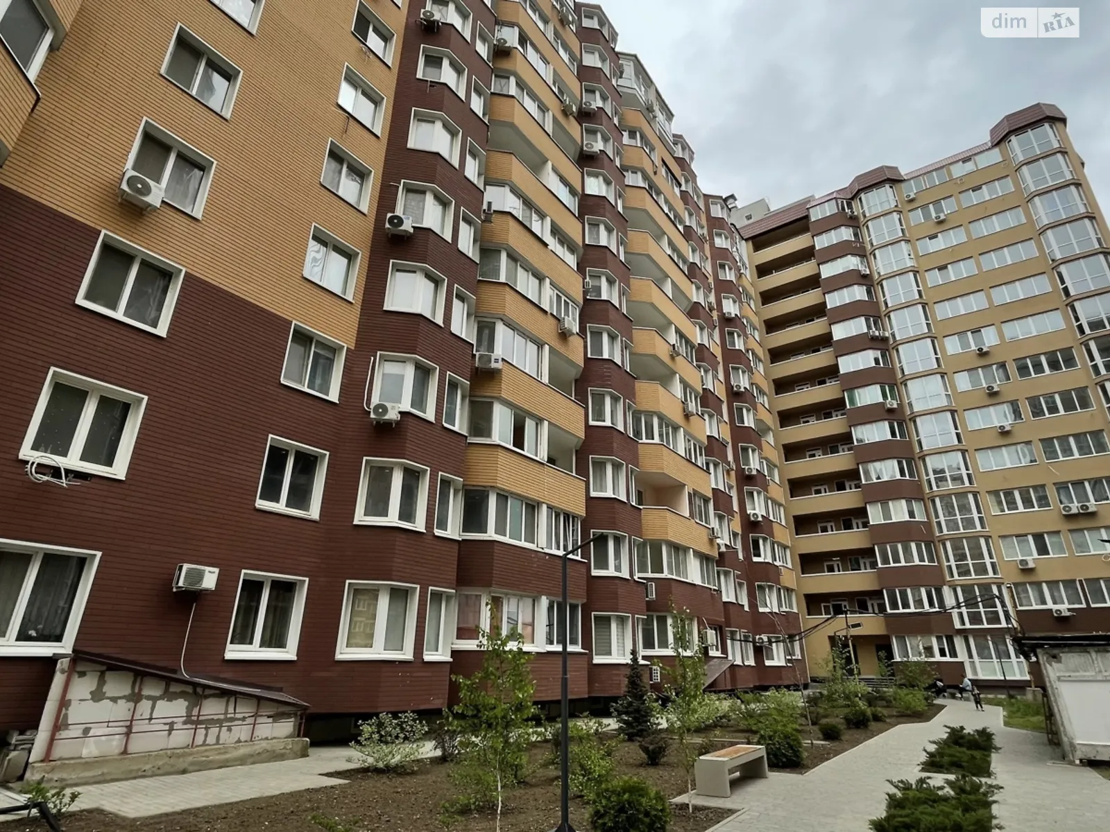 Продается 1-комнатная квартира 42 кв. м в Одессе, цена: 28600 $