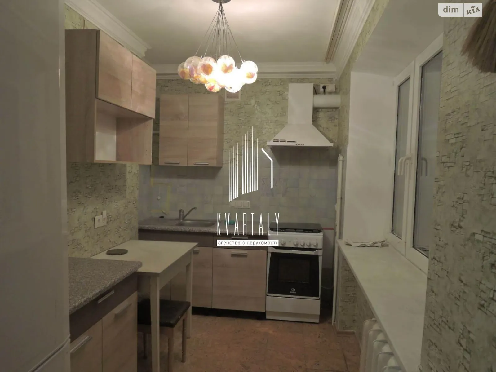 Продается 3-комнатная квартира 65.2 кв. м в Киеве, ул. Большая Васильковская, 102