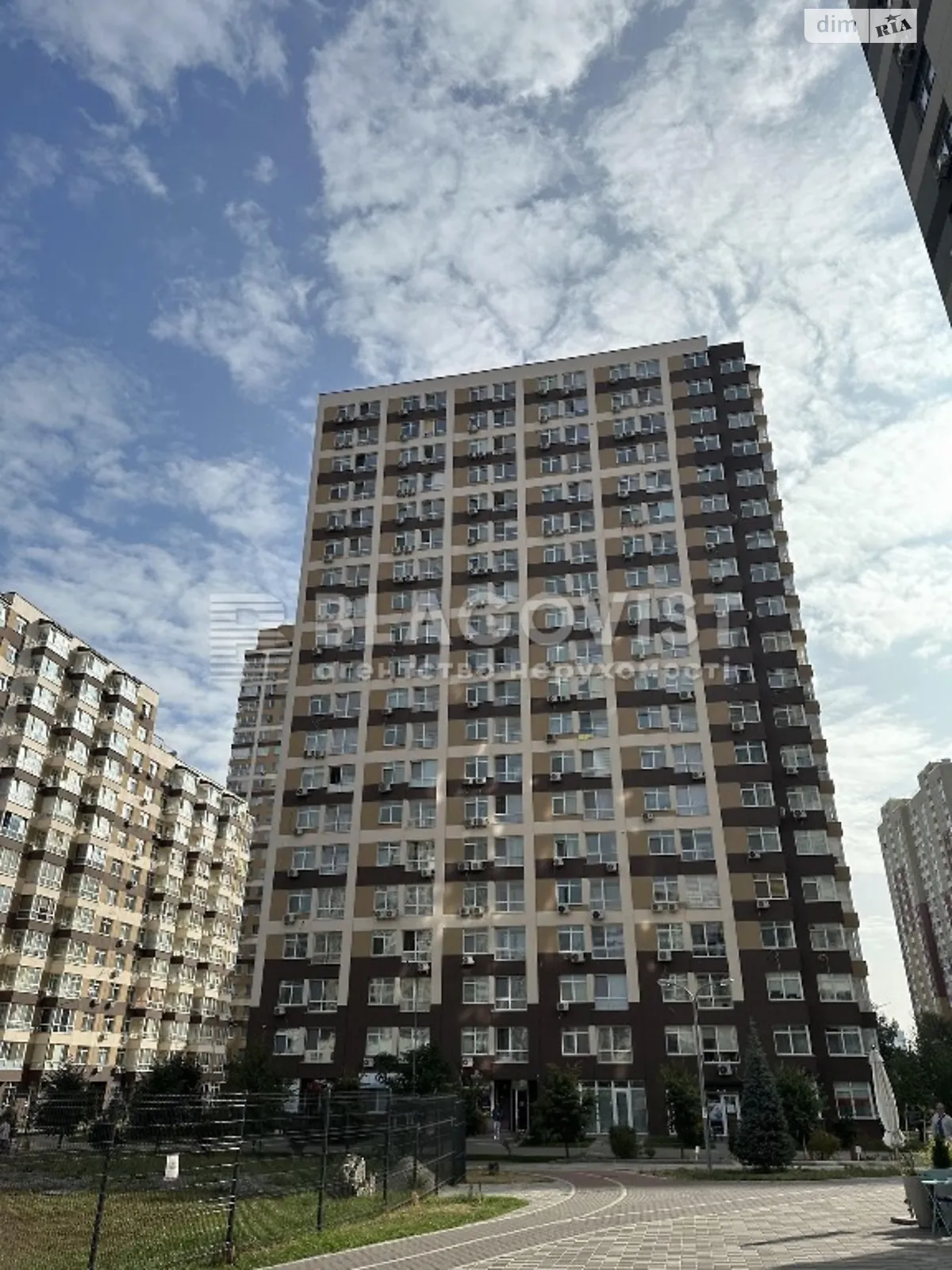 Продается 3-комнатная квартира 95.9 кв. м в Киеве, просп. Европейского Союза(Правды), 45А - фото 1