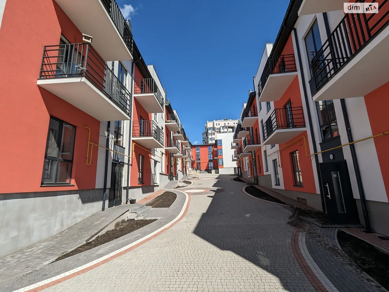 Продається 2-кімнатна квартира 39 кв. м у Гостомелі, вул. Мирна - фото 1