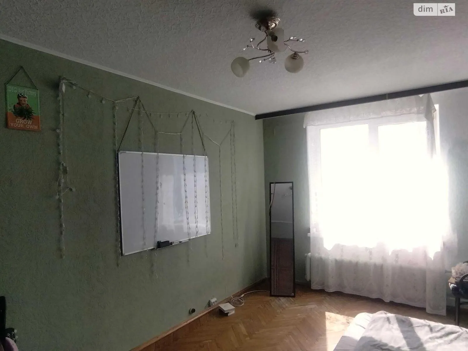 Продается 2-комнатная квартира 46 кв. м в Киеве, бул. Игоря Шамо(Алексея Давыдова)