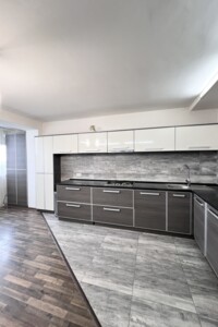 Продажа квартиры, Тернополь, Академика Сергея Королева улица, дом 5