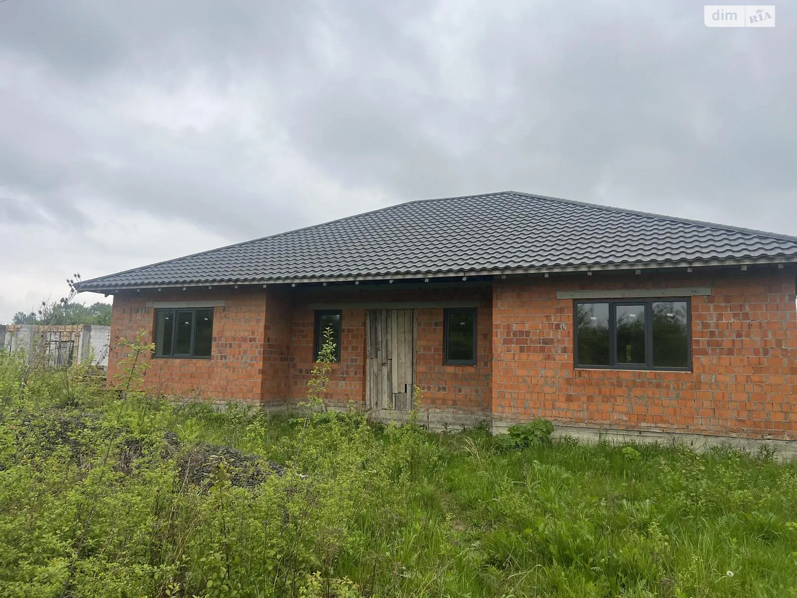 Продається одноповерховий будинок 160 кв. м з каміном, цена: 105000 $ - фото 1