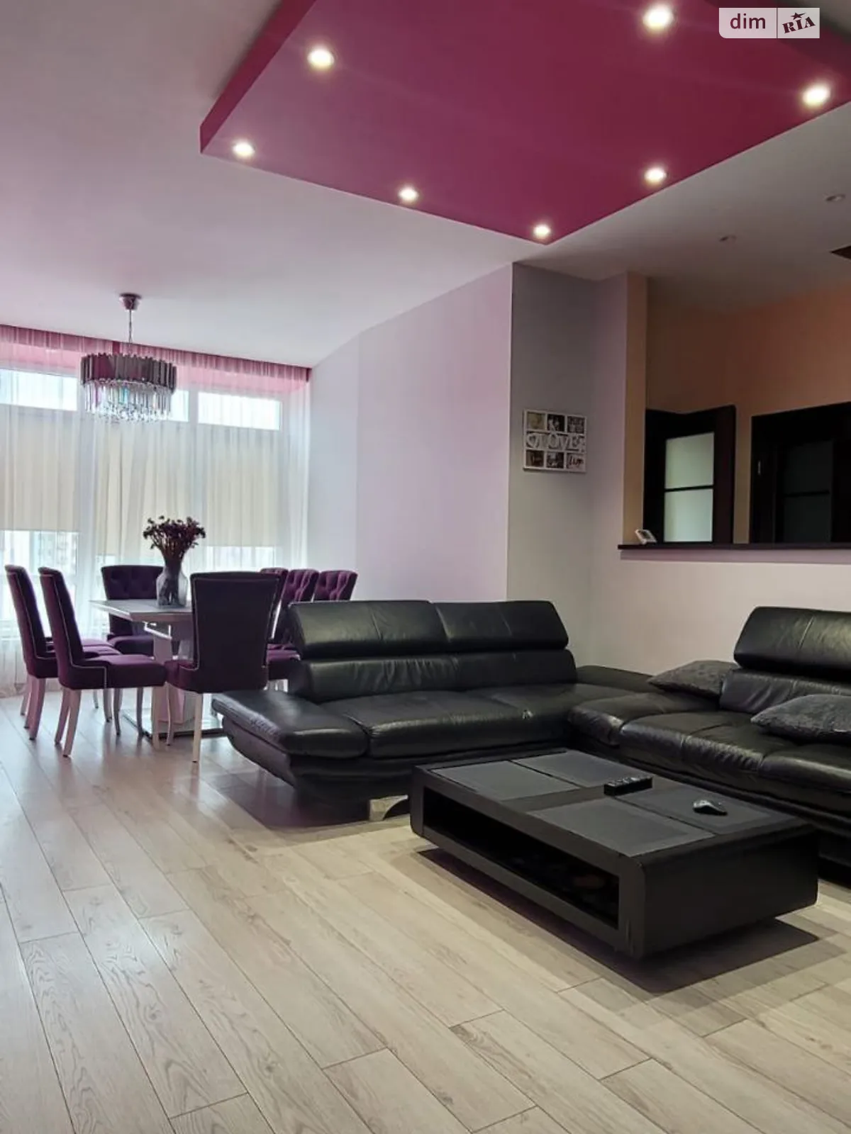 Продается 4-комнатная квартира 132 кв. м в Ивано-Франковске, цена: 160000 $ - фото 1