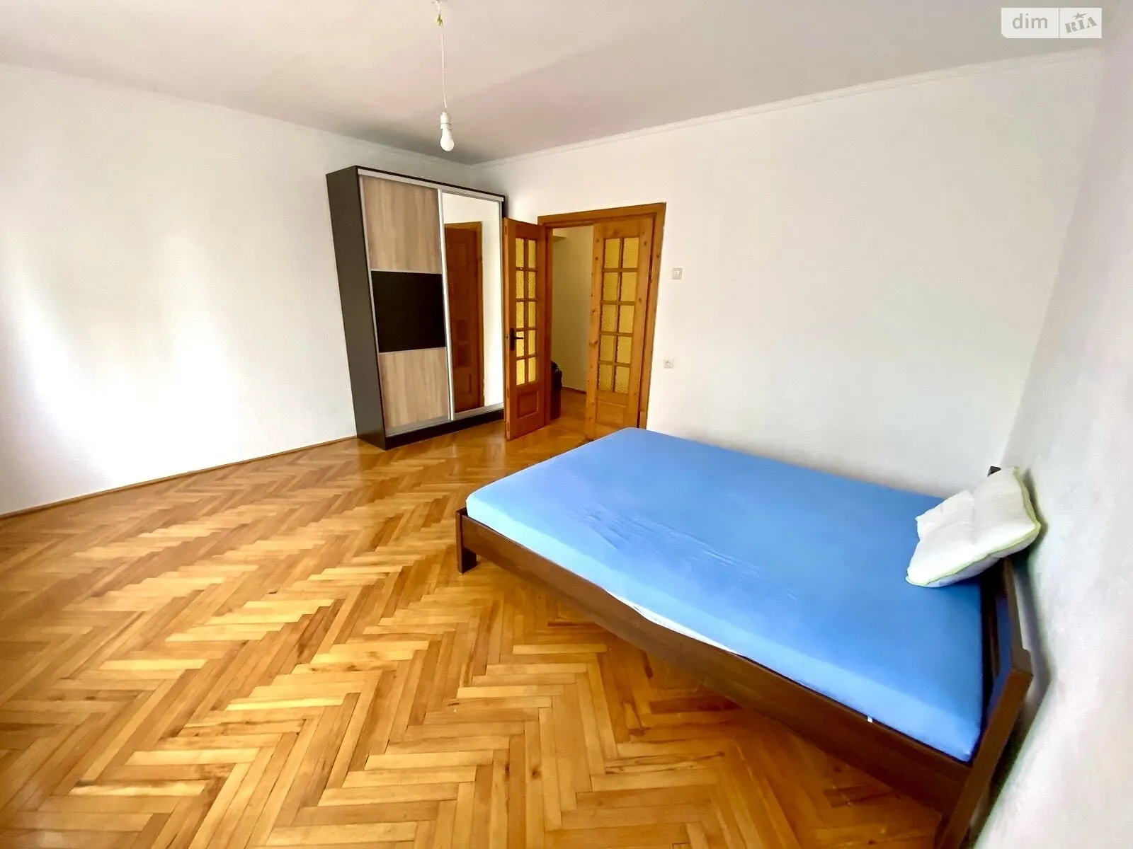 Продается 3-комнатная квартира 73 кв. м в Львове, цена: 72000 $