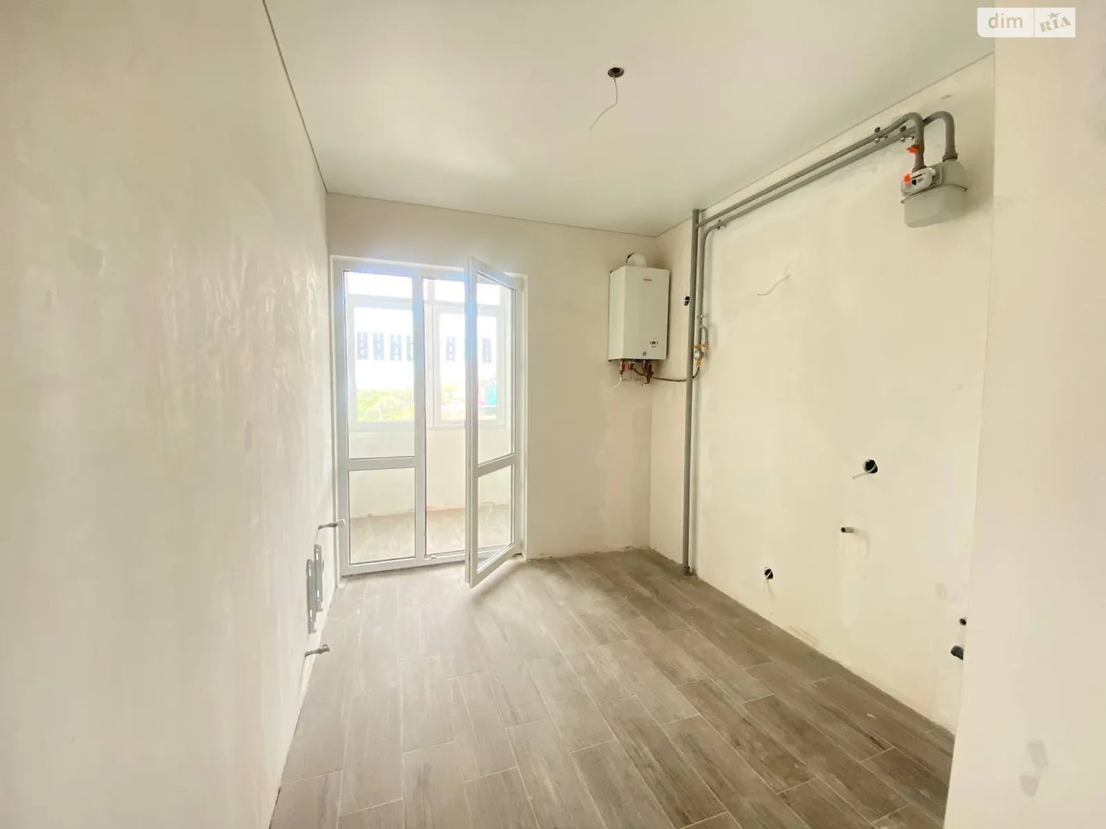 Продается 1-комнатная квартира 41 кв. м в Одессе, ул. Балковская - фото 1
