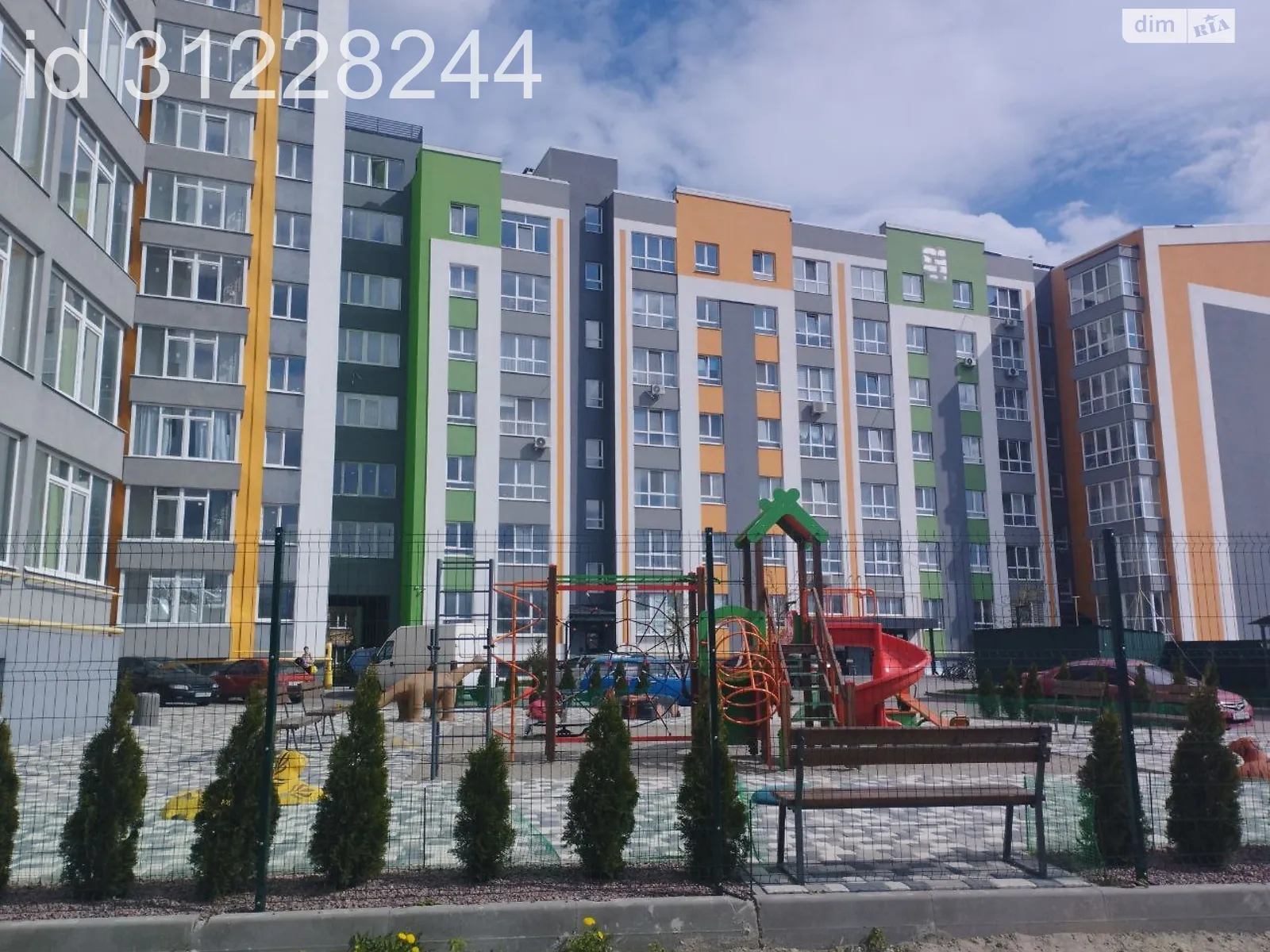 Продается 1-комнатная квартира 36 кв. м в Гостомеле, цена: 25000 $