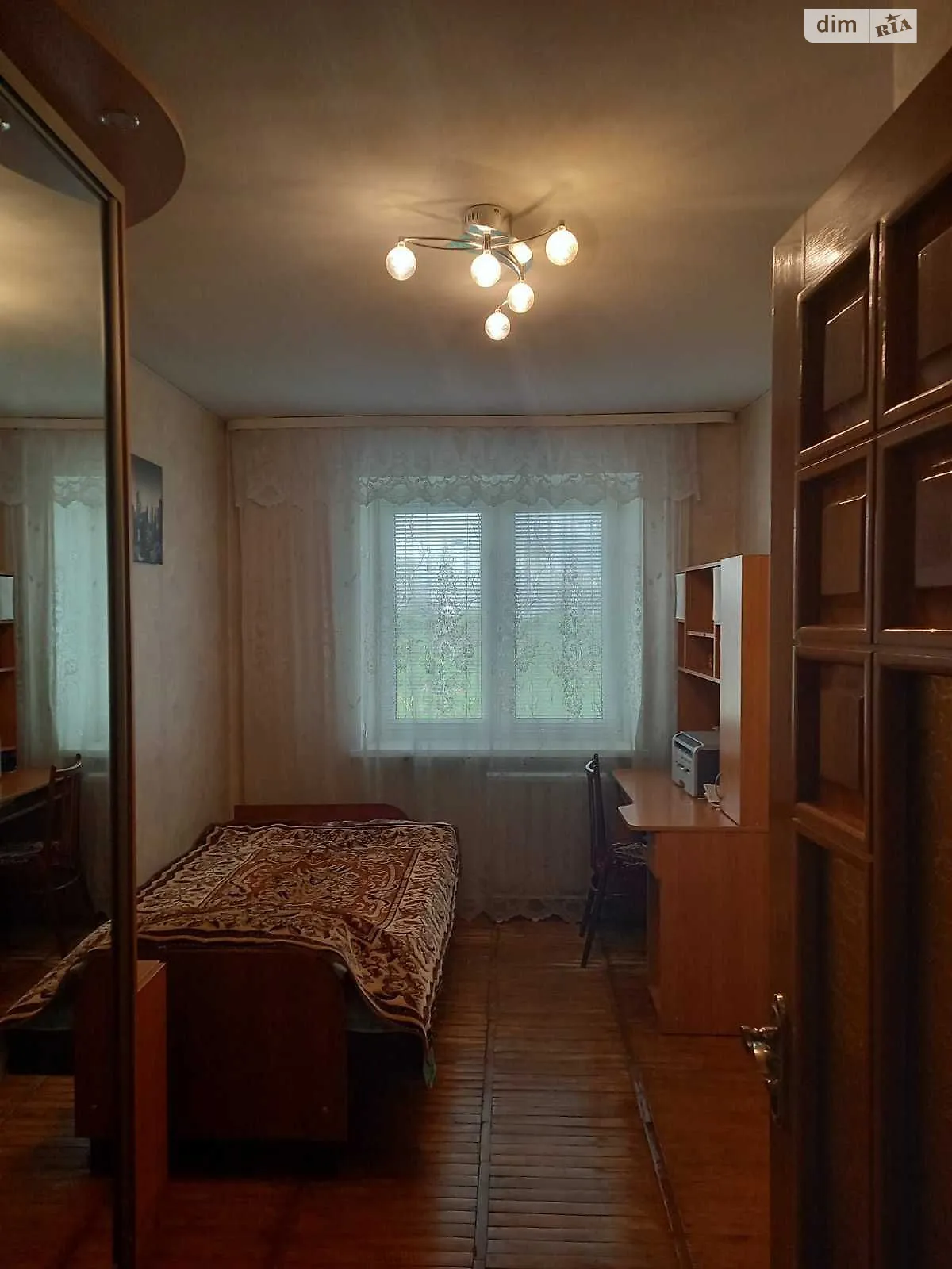 Продается 2-комнатная квартира 42 кв. м в Харькове, ул. Новгородская, 2