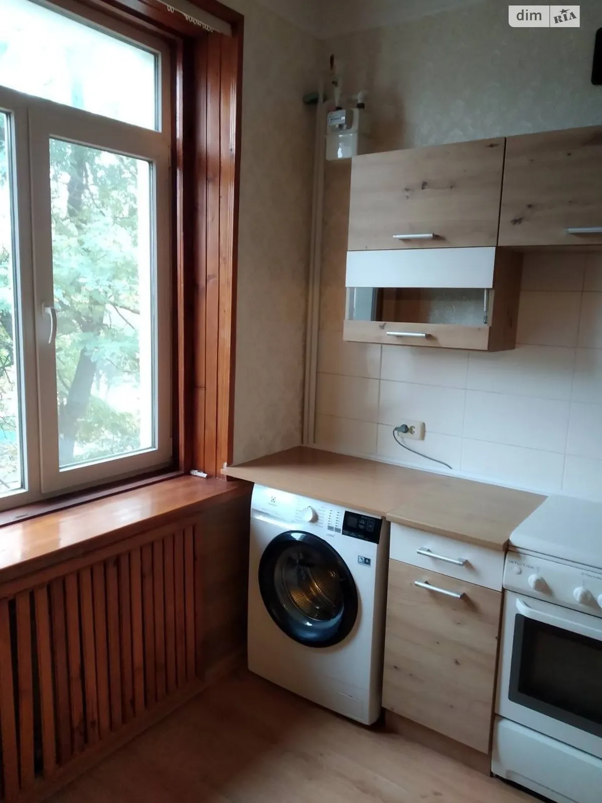 Продается 1-комнатная квартира 31 кв. м в Днепре, цена: 29000 $