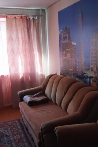 Сниму квартиру в Коростышеве долгосрочно