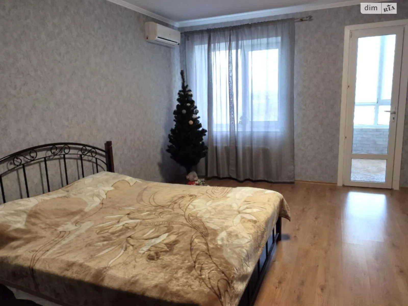 Продается 1-комнатная квартира 58 кв. м в Одессе, ул. Мечникова, 2/1 - фото 1