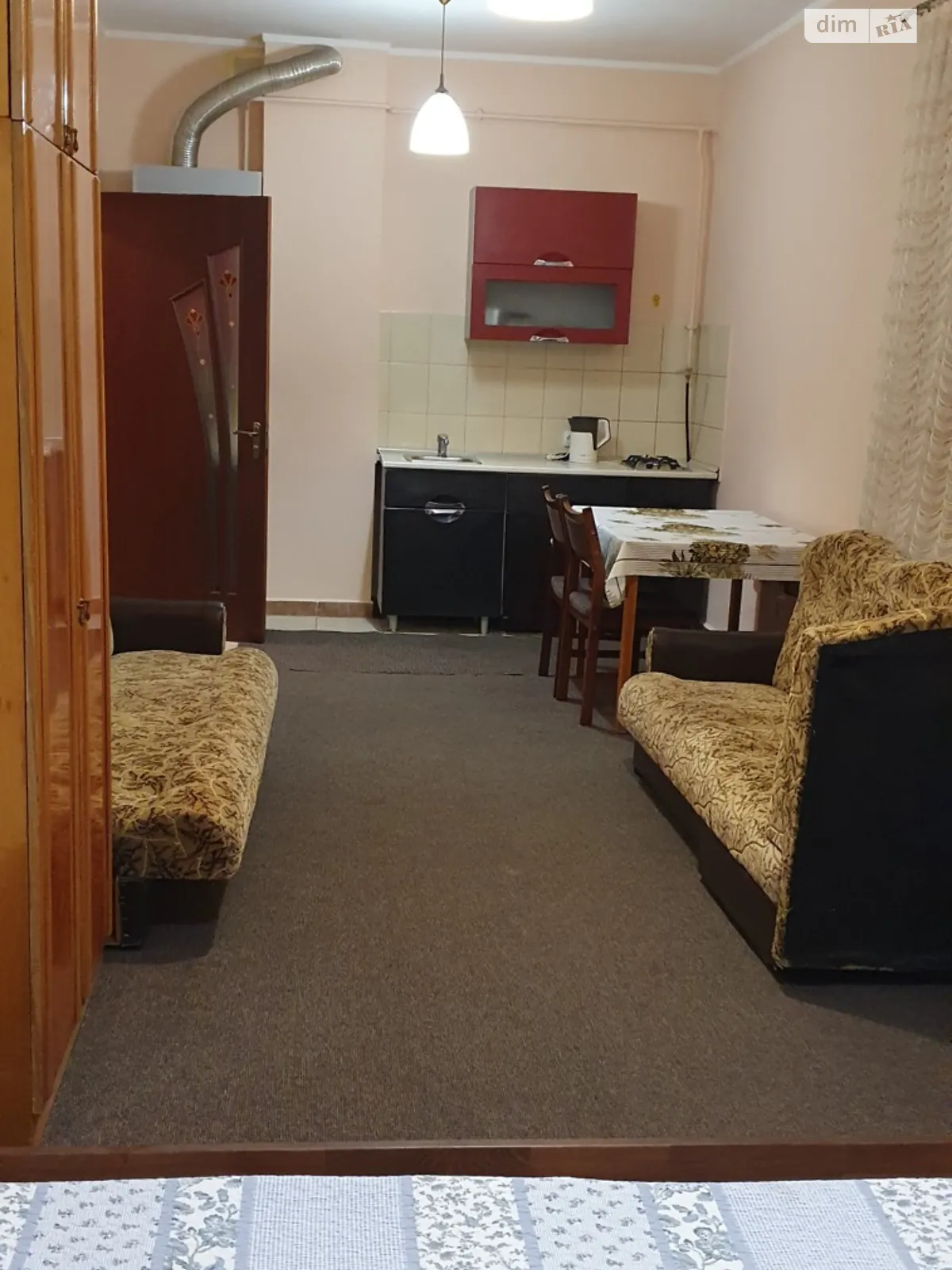 Сдается в аренду 1-комнатная квартира 37 кв. м в Ужгороде - фото 3