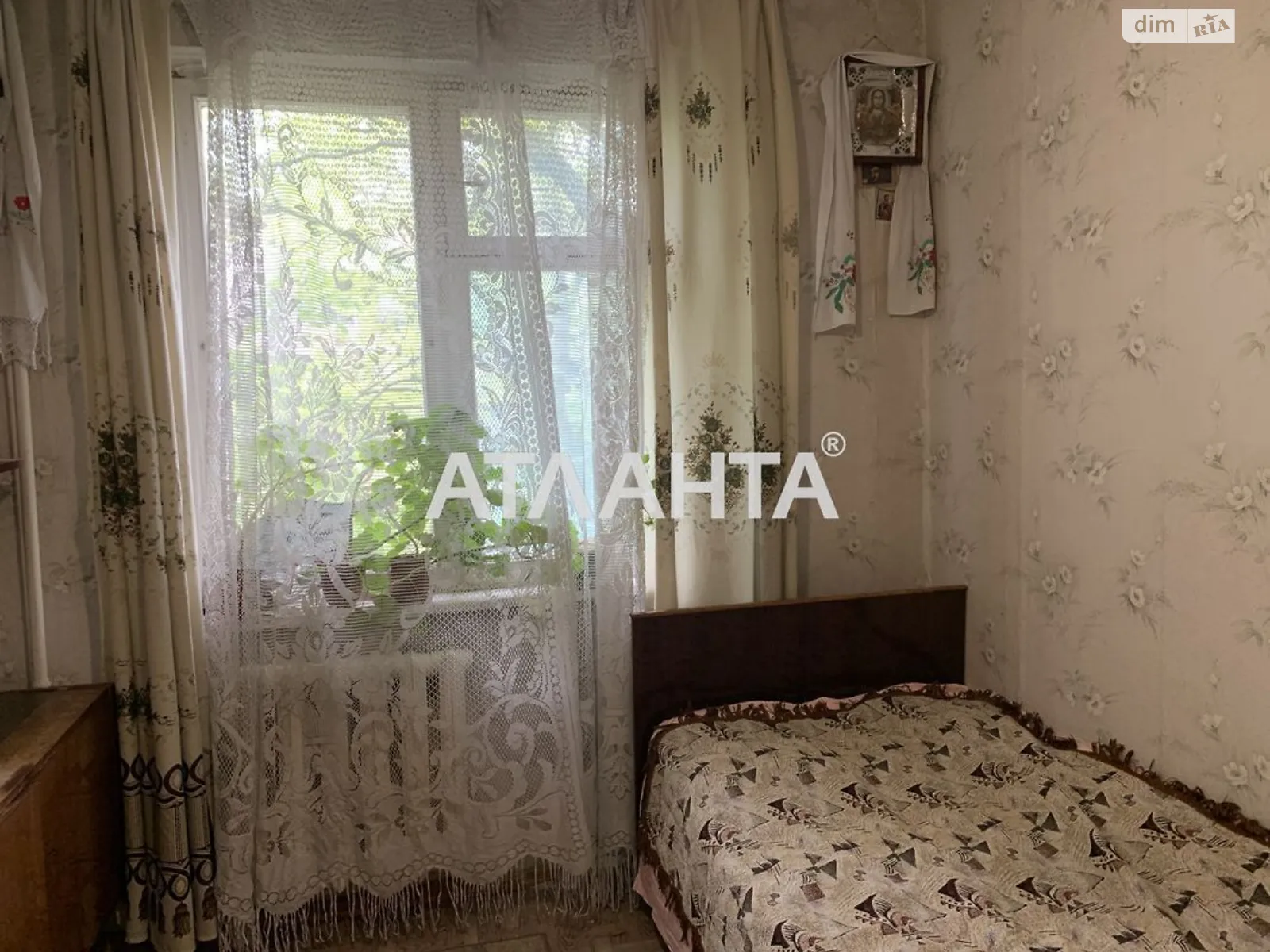 Продается 3-комнатная квартира 47.6 кв. м в Одессе, просп. Добровольского