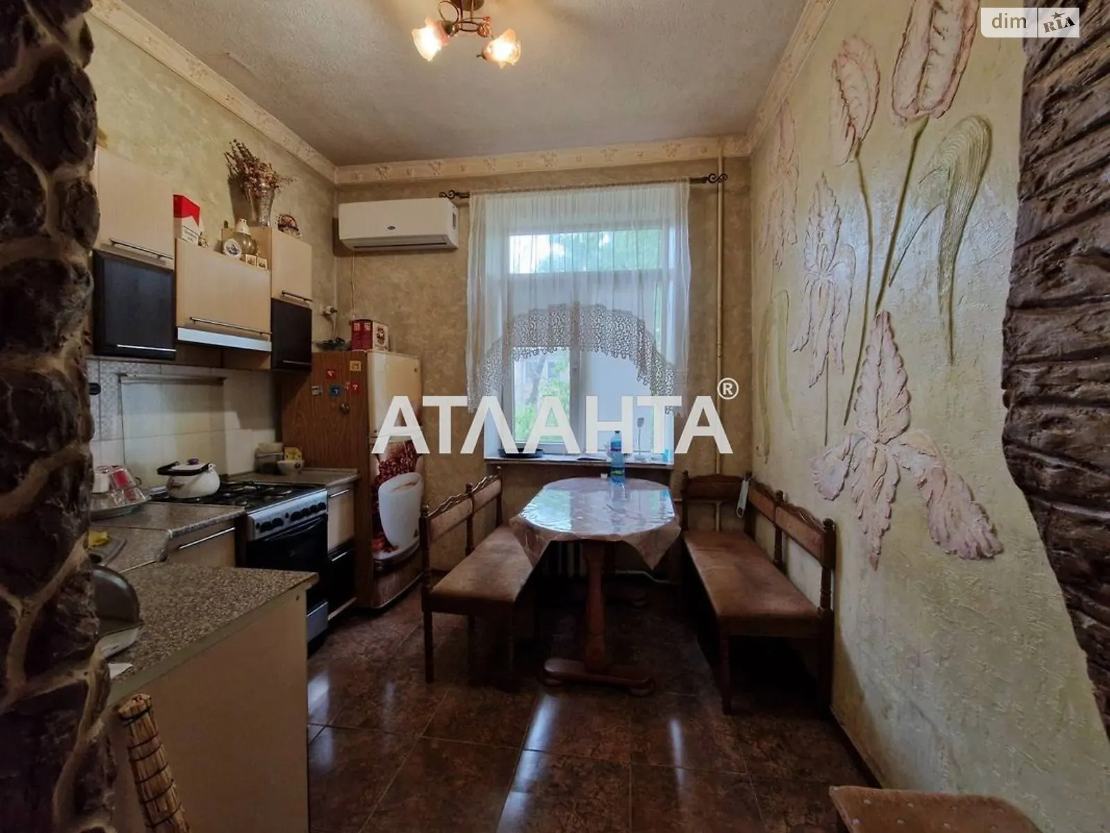 Продается 2-комнатная квартира 51 кв. м в Одессе, ул. Фабричная - фото 1