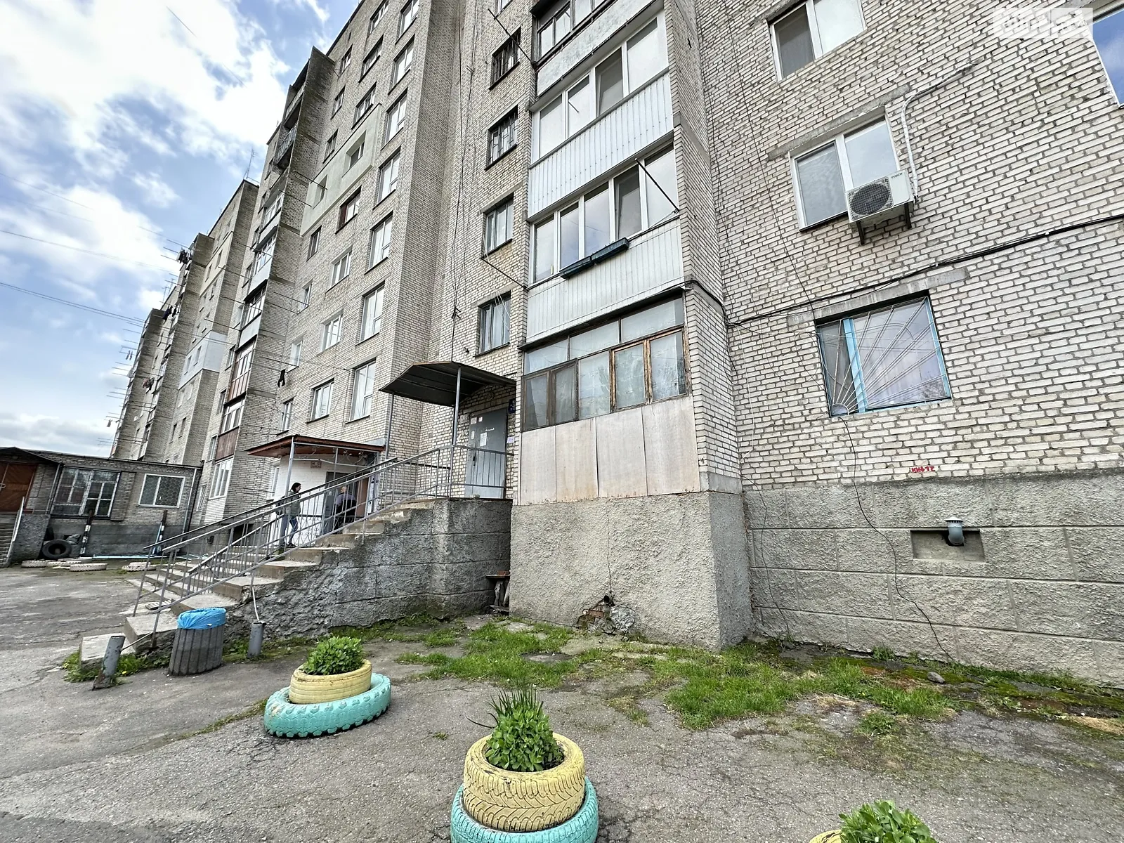 Продается 2-комнатная квартира 42 кв. м в Виннице, ул. Юрия Клёна