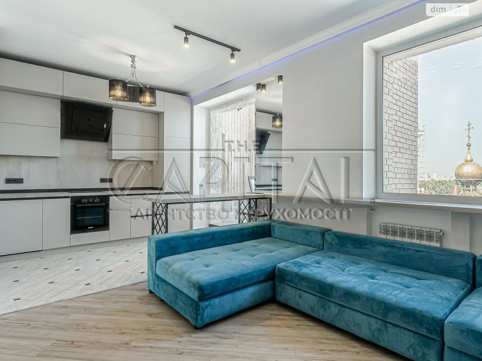 Сдается в аренду 3-комнатная квартира 139 кв. м в, цена: 1800 $ - фото 1