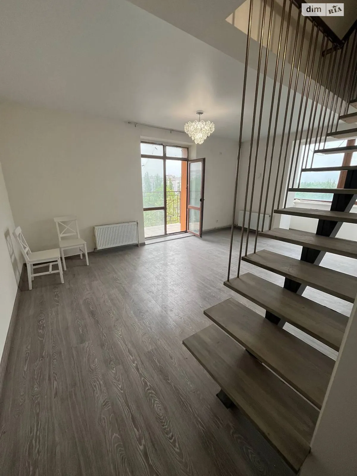 Продается 3-комнатная квартира 105.3 кв. м в Николаеве, ул. Космонавтов, 66 - фото 1