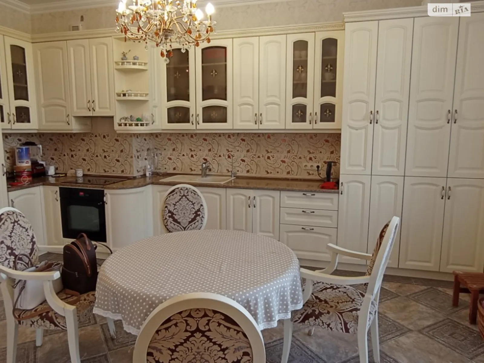 Продается 3-комнатная квартира 140 кв. м в Одессе, цена: 300000 $ - фото 1