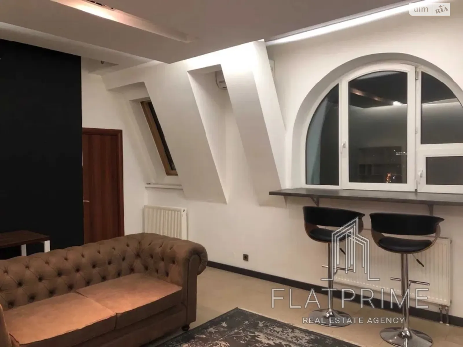 Продается 2-комнатная квартира 49 кв. м в Киеве, ул. Александра Конисского(Тургеневская), 76-78