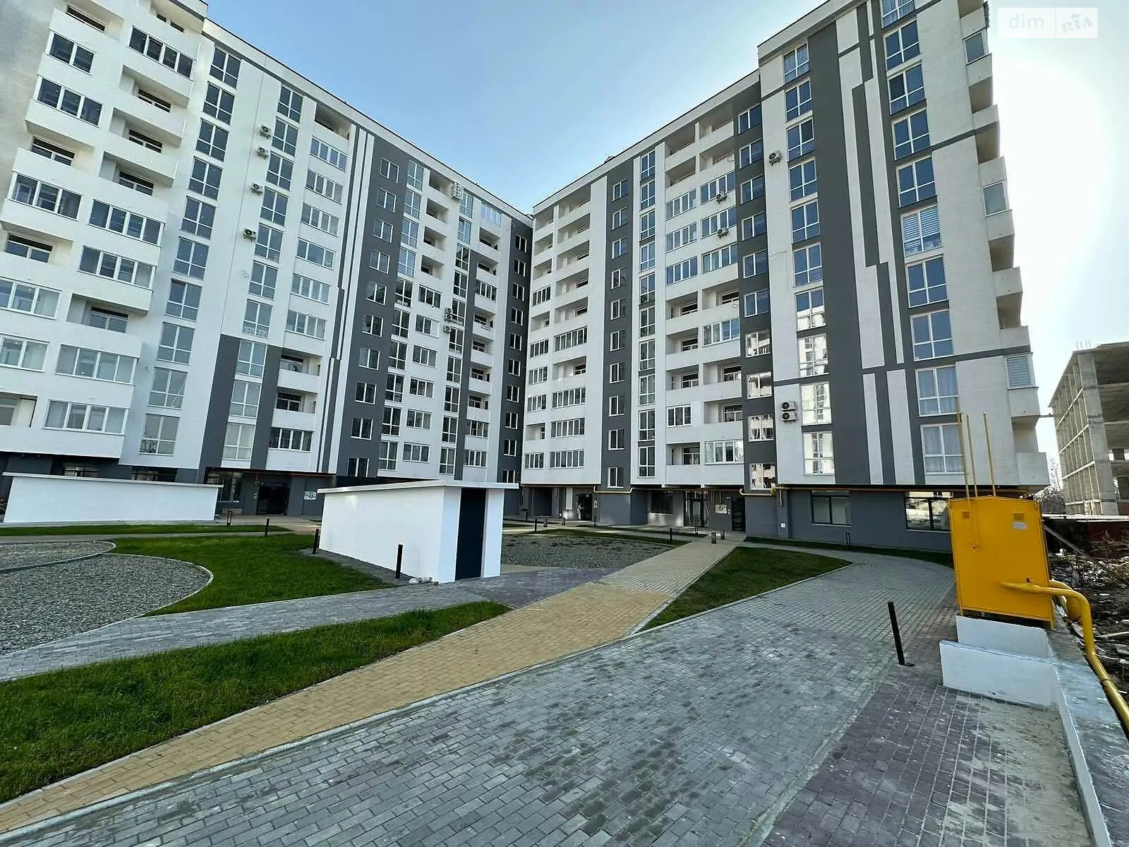 Продается 1-комнатная квартира 39 кв. м в Львове, ул. Тернопольская