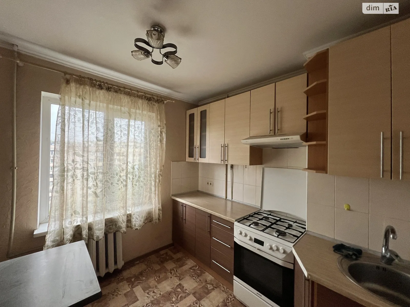 Продається 1-кімнатна квартира 35 кв. м у Одесі, вул. Балківська, 28 - фото 1