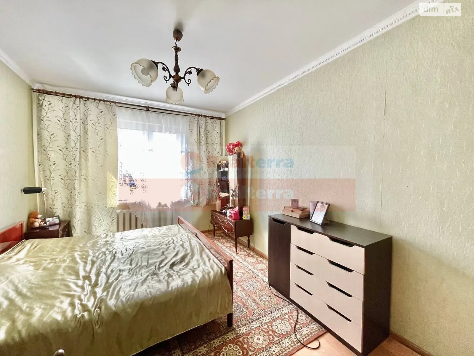 Продается 2-комнатная квартира 63.1 кв. м в Киеве, просп. Петра Григоренко, 16