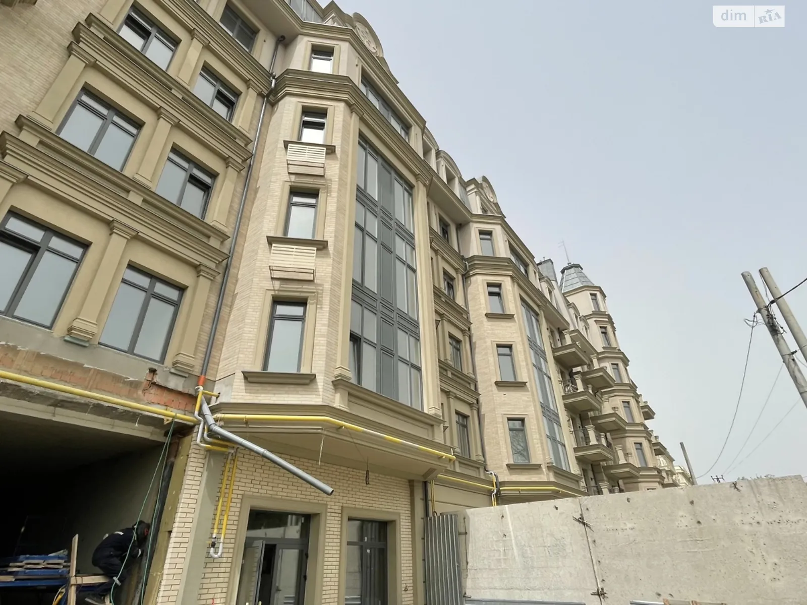Продается 3-комнатная квартира 97 кв. м в Одессе, цена: 223100 $