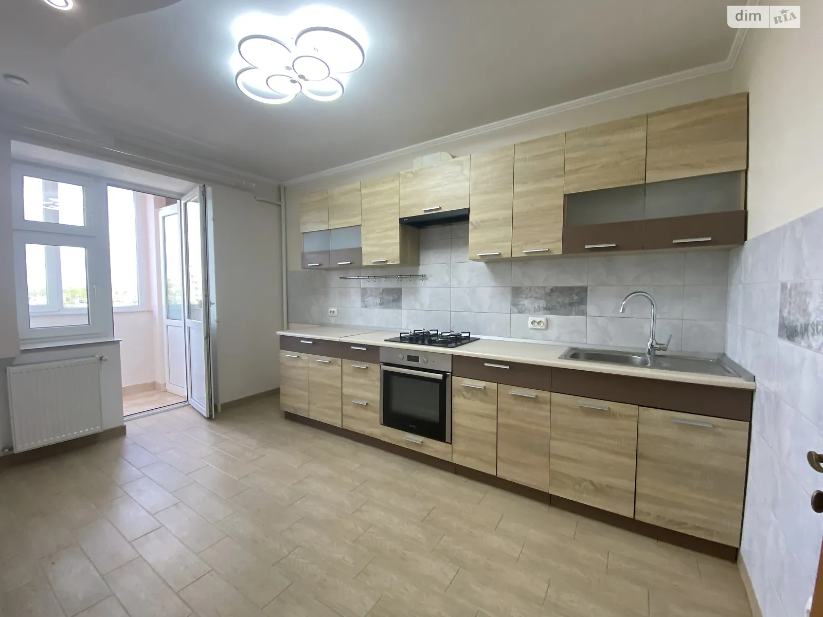 2-комнатная квартира 58 кв. м в Тернополе, цена: 200 $