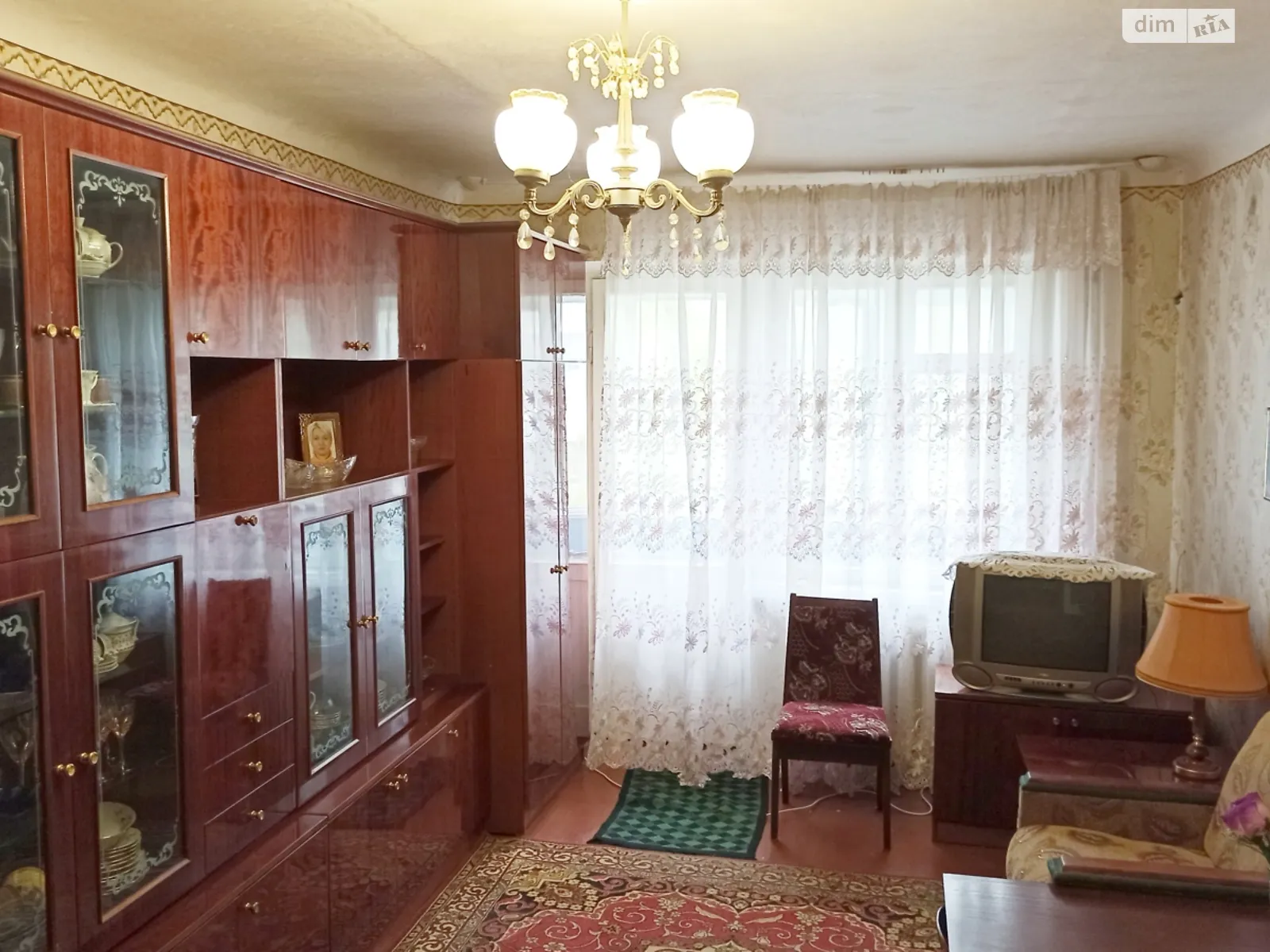 Продается 2-комнатная квартира 44 кв. м в Кривом Роге, ул. Ярославская, 3 - фото 1