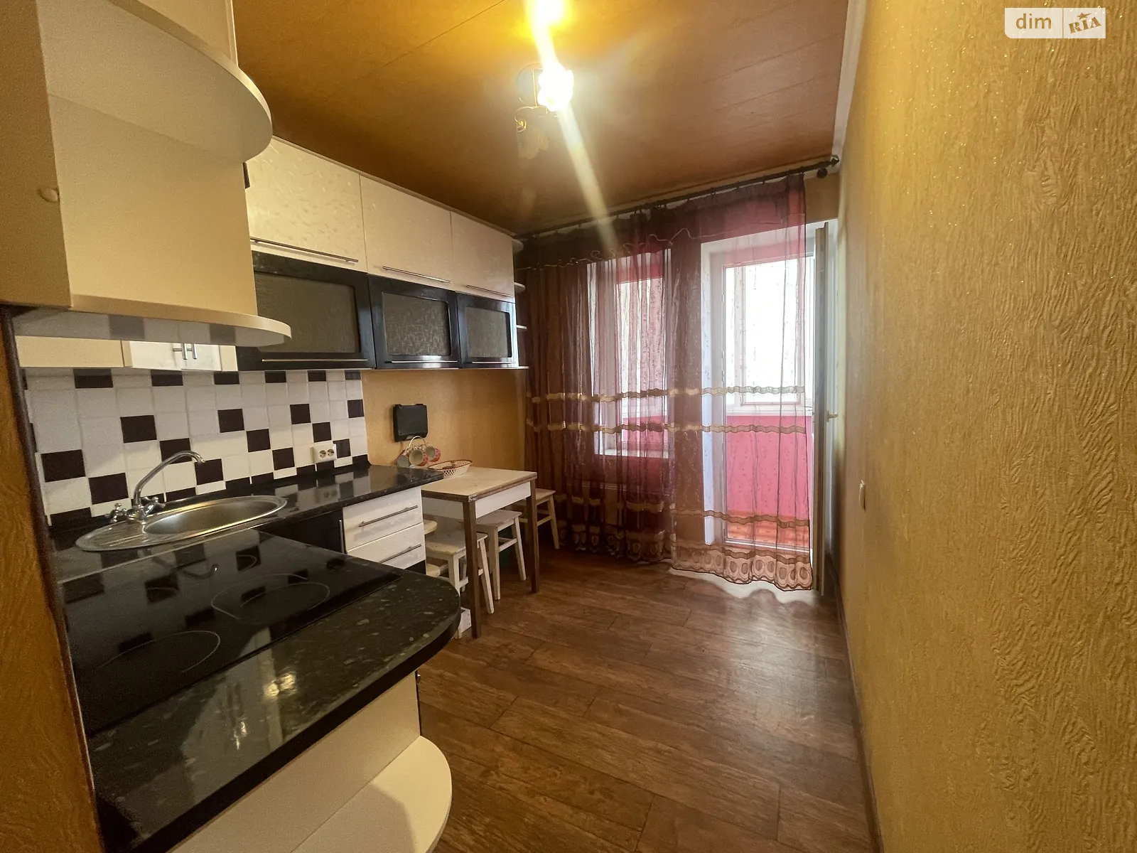 Продается 2-комнатная квартира 54 кв. м в Николаеве, цена: 30000 $