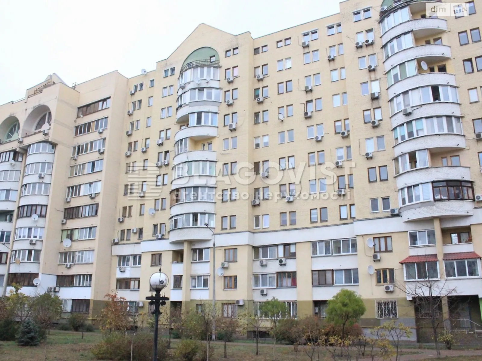 Продается 4-комнатная квартира 84 кв. м в Киеве, просп. Владимира Ивасюка, 16Д - фото 1