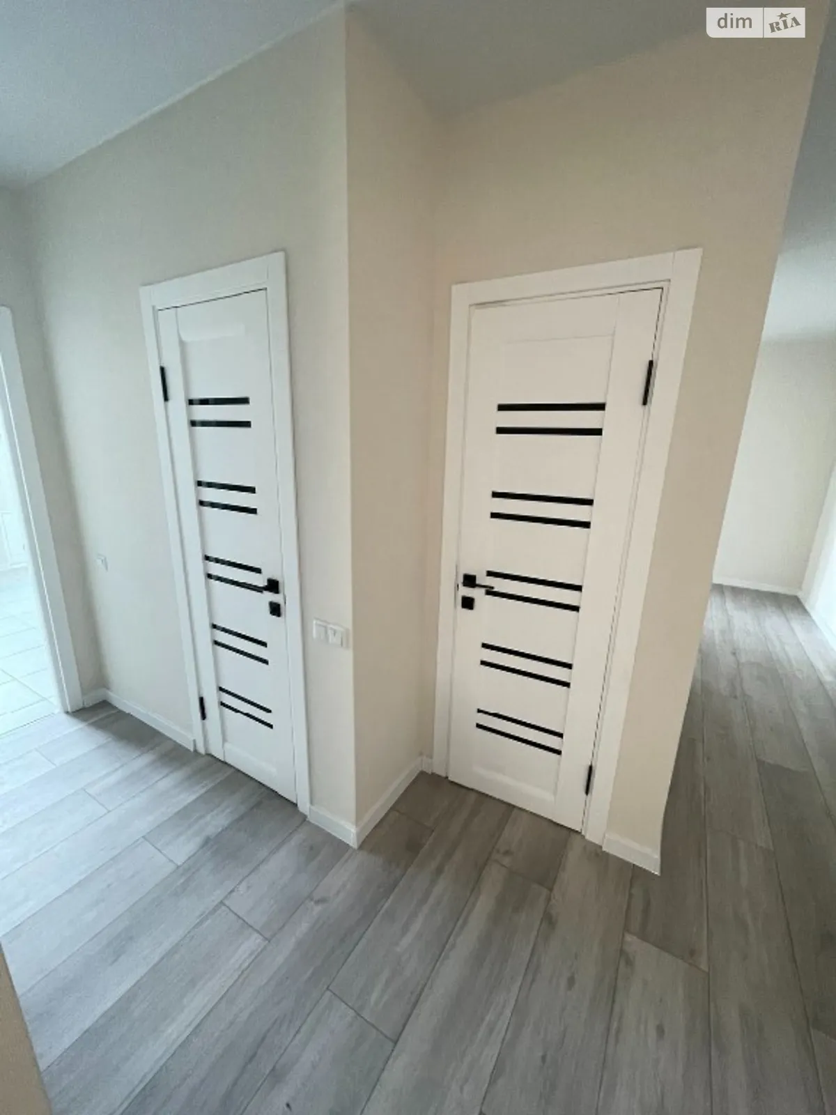 Продається 1-кімнатна квартира 63 кв. м у Хмельницькому, цена: 58000 $ - фото 1