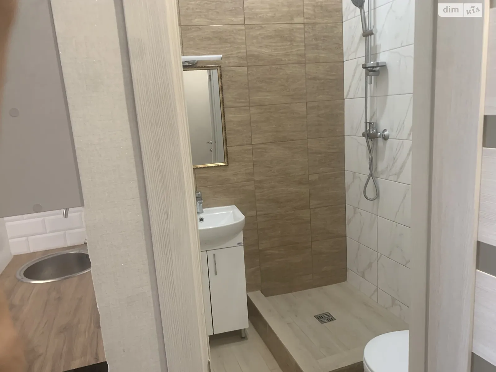 Продается 1-комнатная квартира 19 кв. м в Одессе, цена: 28000 $