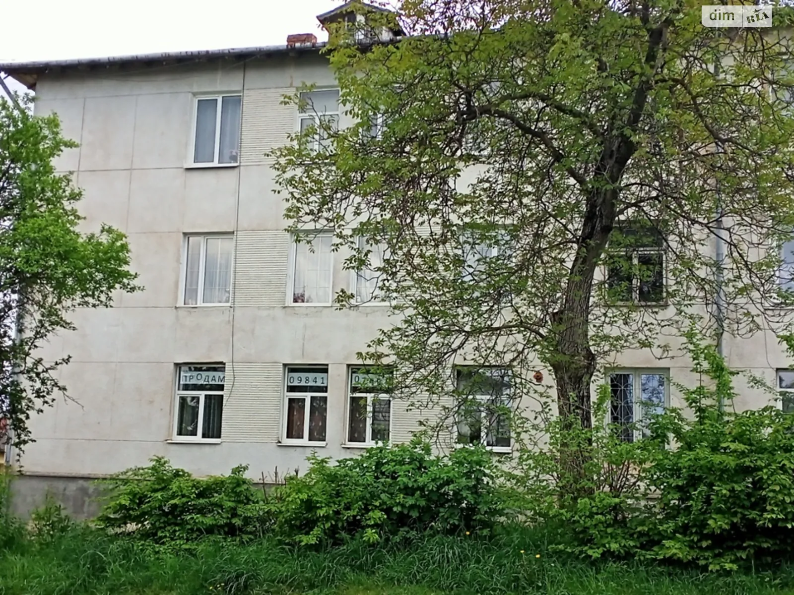 Продається 3-кімнатна квартира 62 кв. м у Трускавці, вул. Бориславська, 37 - фото 1