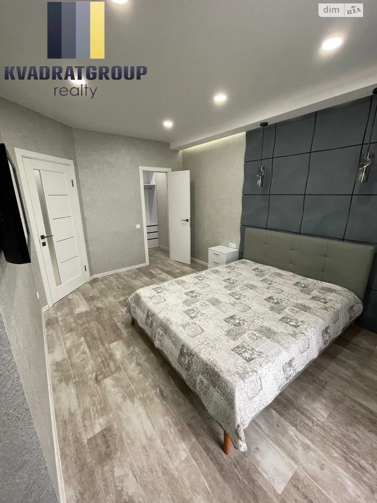 Продается 1-комнатная квартира 45 кв. м в Днепре, цена: 59000 $