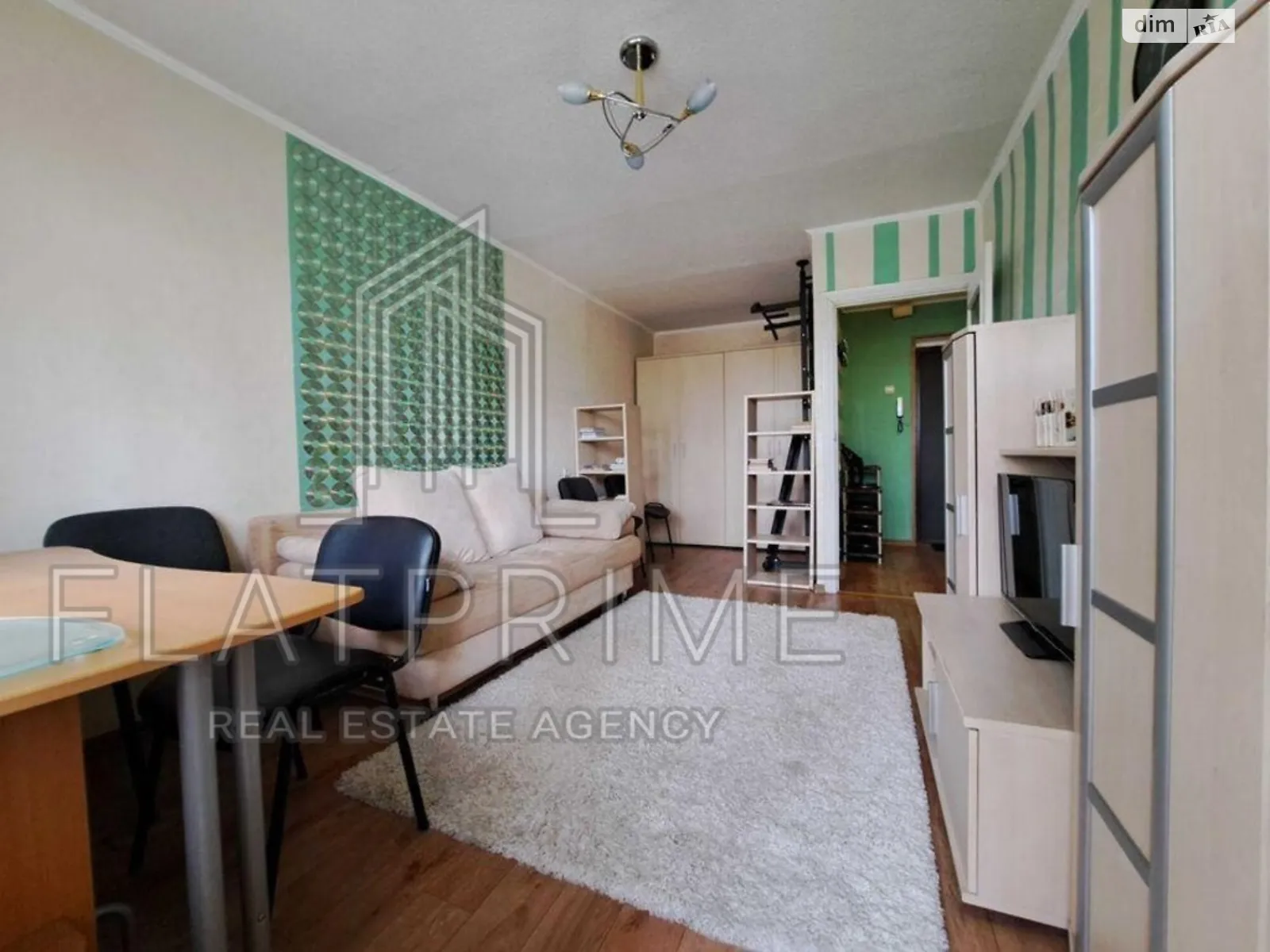 Продается 1-комнатная квартира 29 кв. м в Киеве