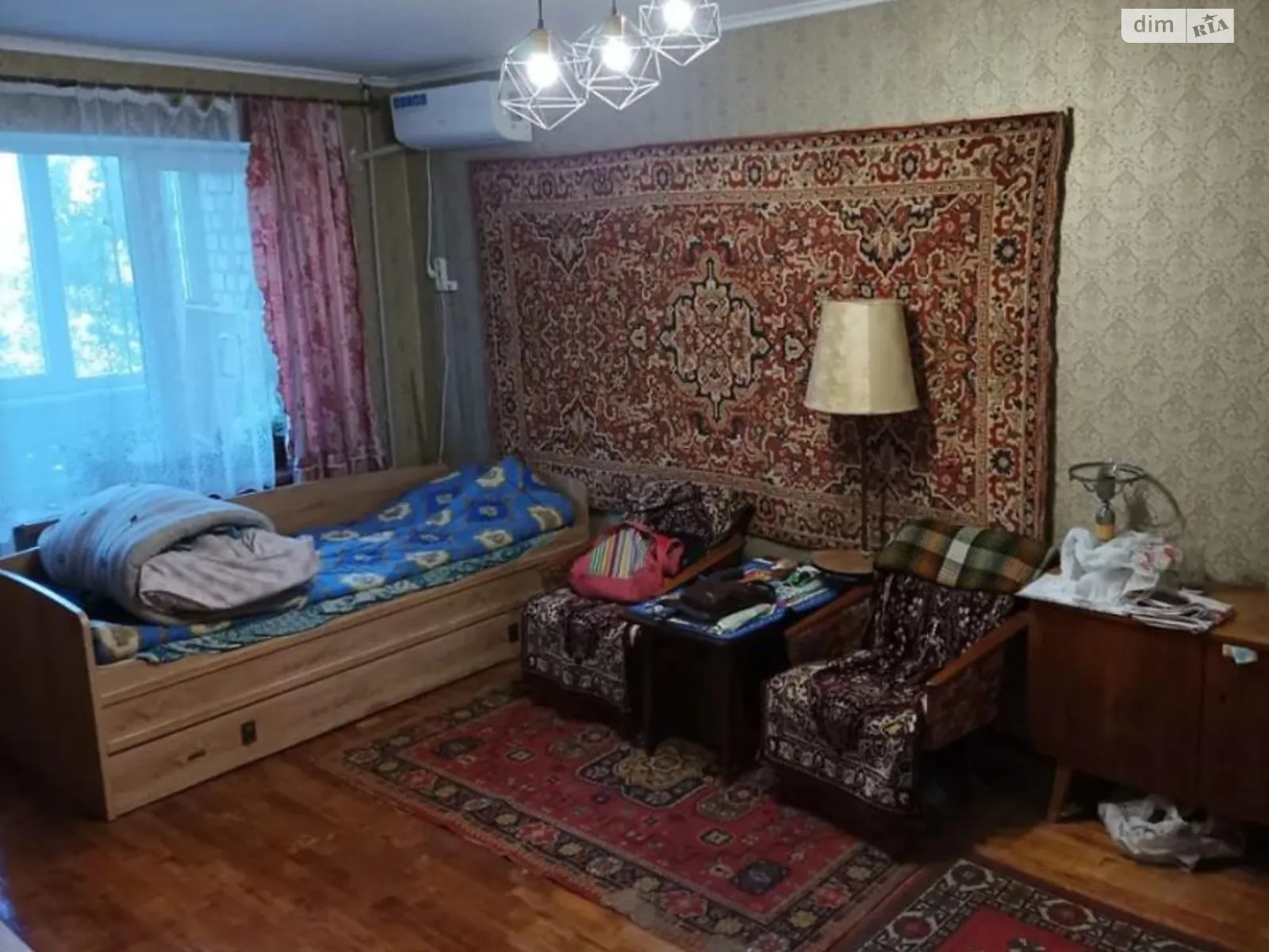 Продается 1-комнатная квартира 31 кв. м в Днепре, просп. Хмельницкого Богдана - фото 1