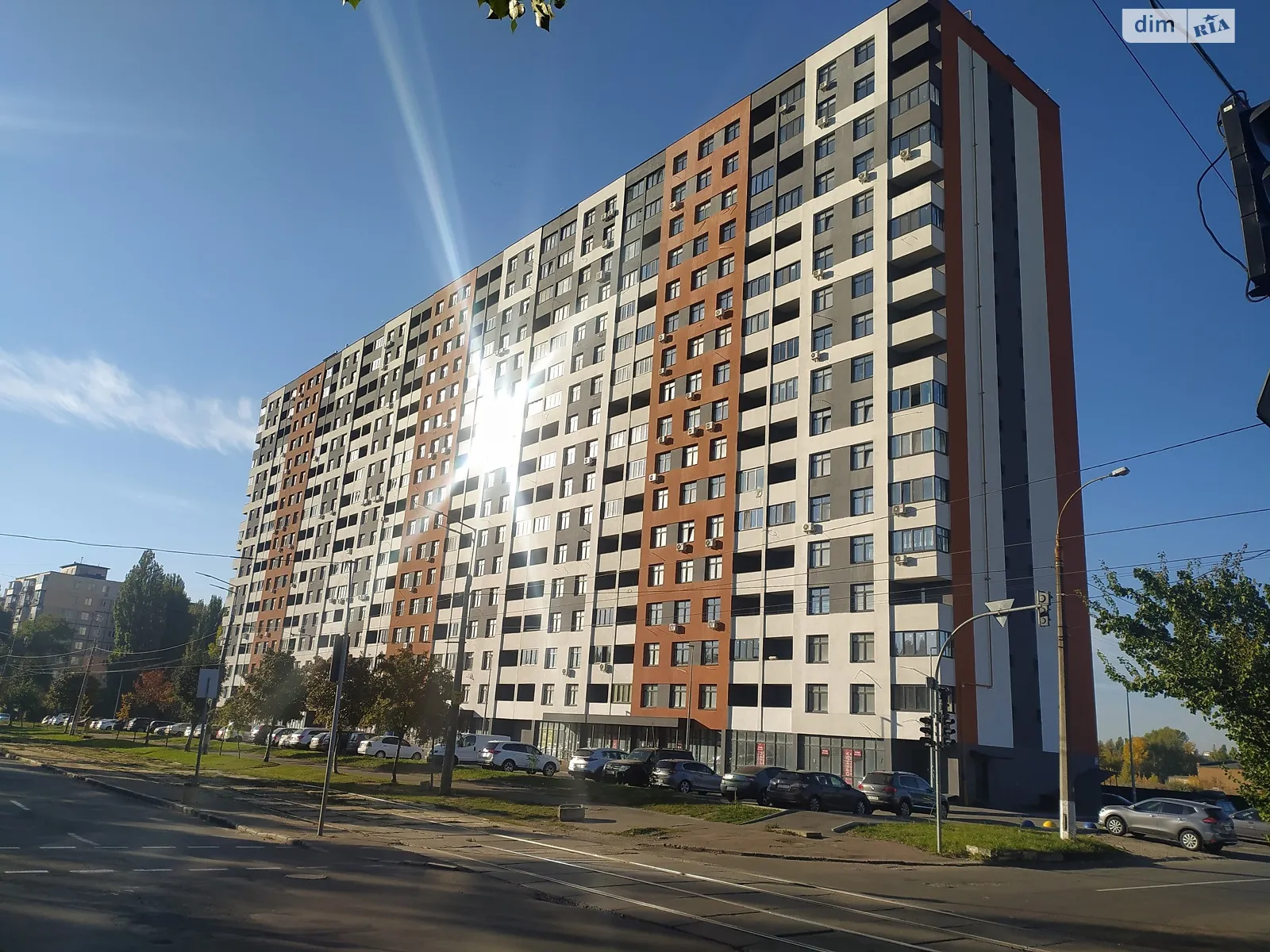 Продается 1-комнатная квартира 41 кв. м в Киеве, бул. Вацлава Гавела, 28 - фото 1