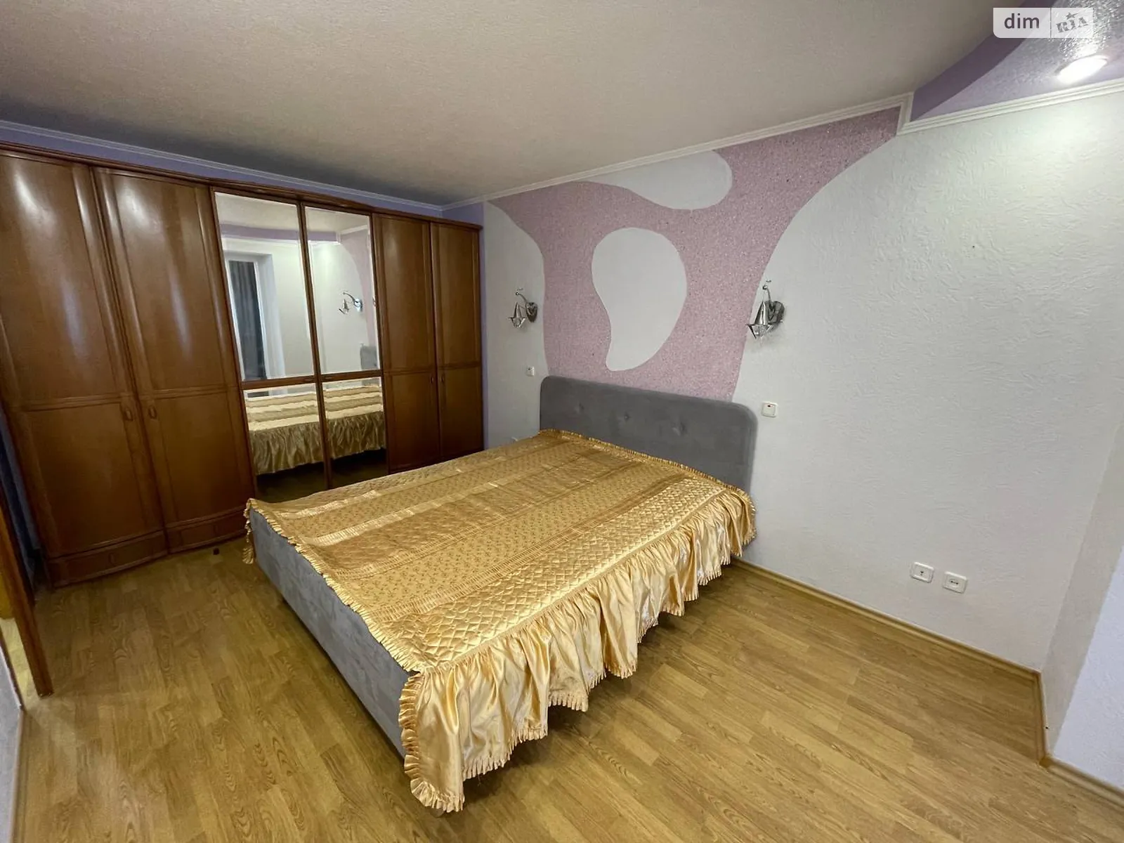 Сдается в аренду 2-комнатная квартира 65 кв. м в Хмельницком