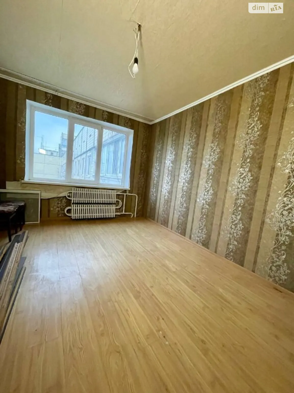 Продается 3-комнатная квартира 72 кв. м в Днепре, ул. Дементьева, 12 - фото 1