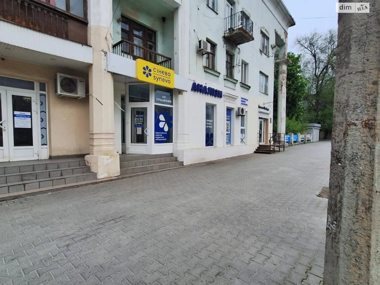 Продається об'єкт сфери послуг 82 кв. м в 3-поверховій будівлі, цена: 67000 $