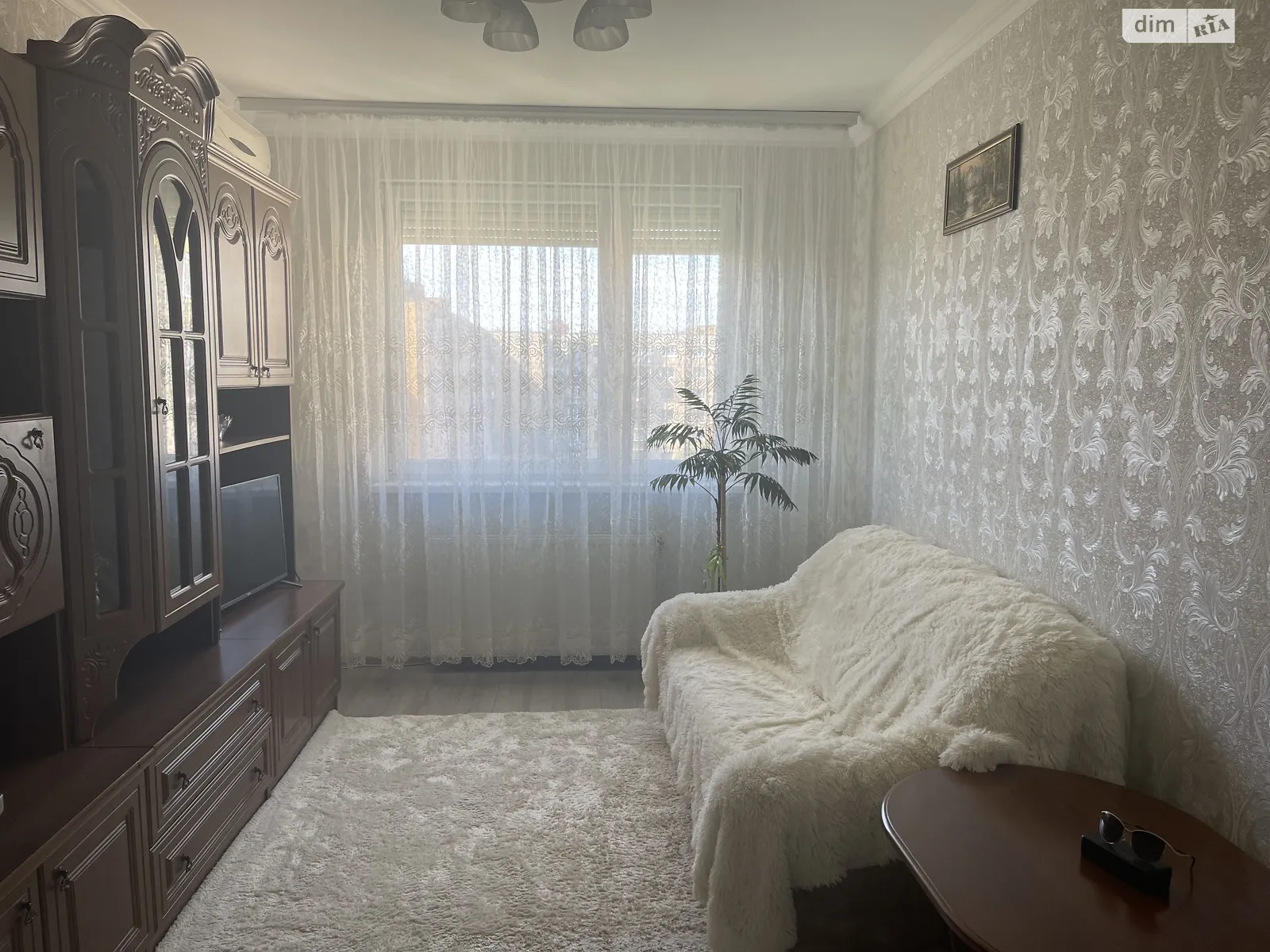Здається в оренду 1-кімнатна квартира 33 кв. м у Ужгороді, цена: 11000 грн