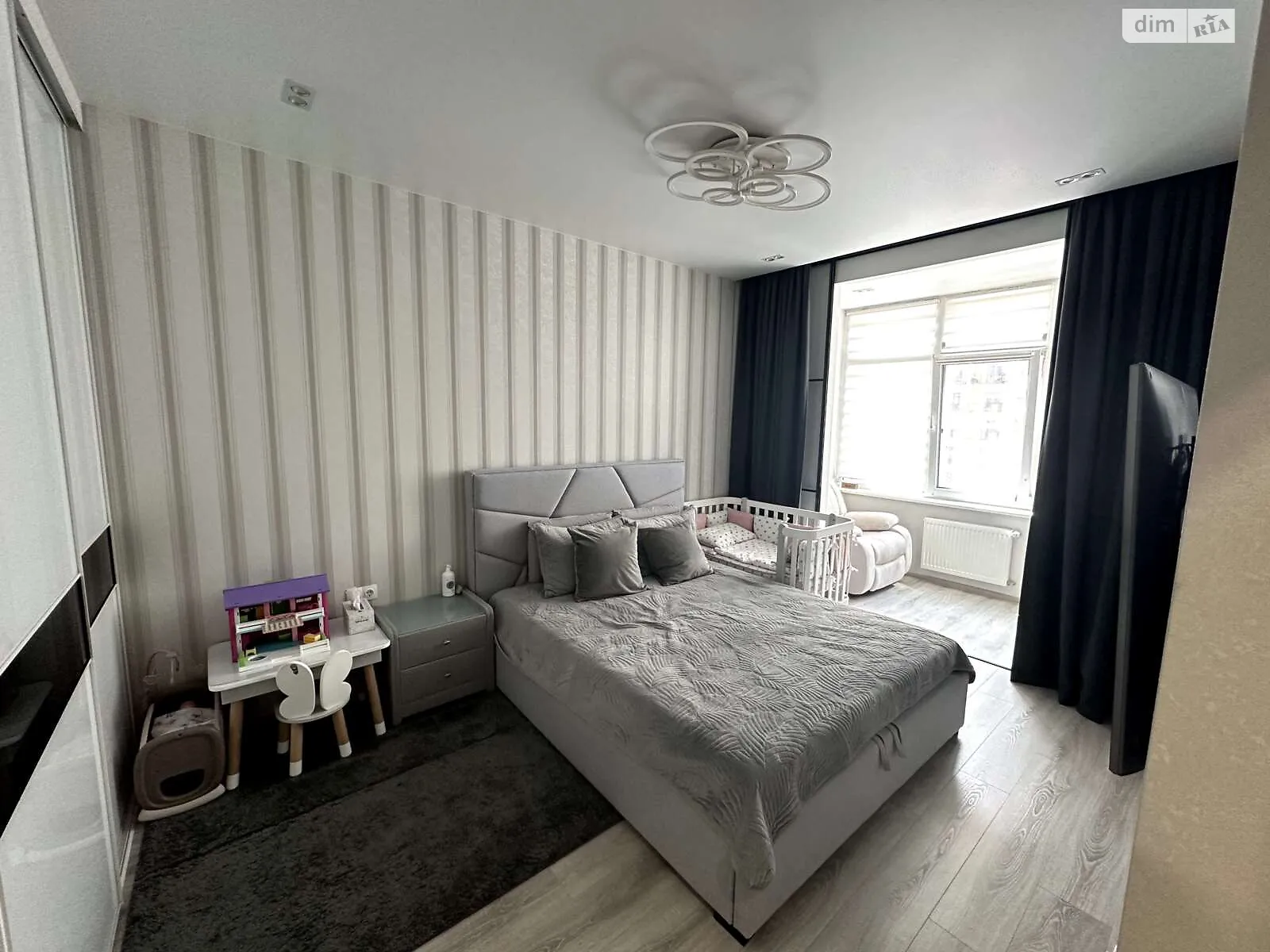 Продается 1-комнатная квартира 43 кв. м в Одессе, цена: 56000 $