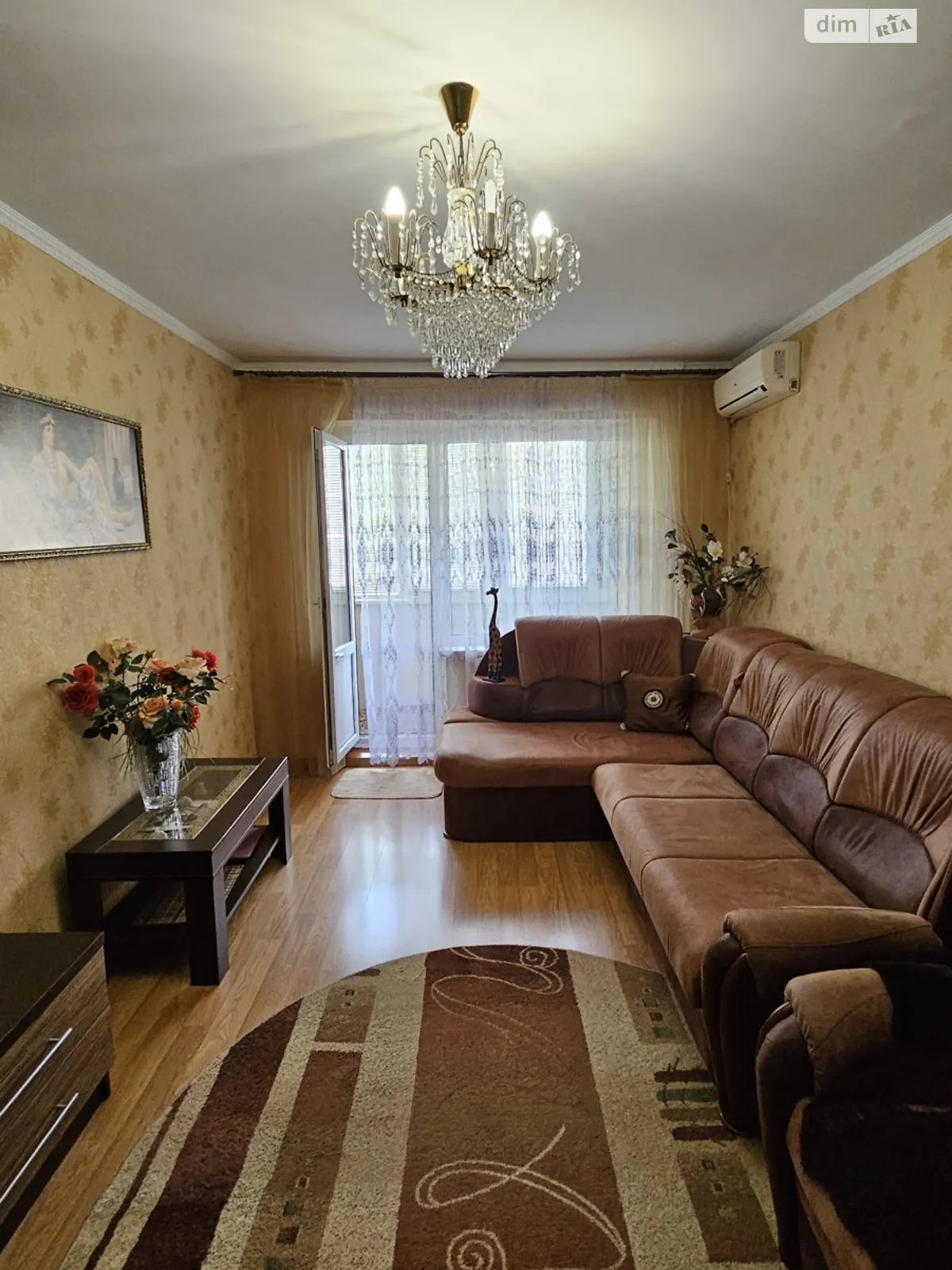 Продається 2-кімнатна квартира 48 кв. м у Одесі, просп. Академіка Глушка, 5В