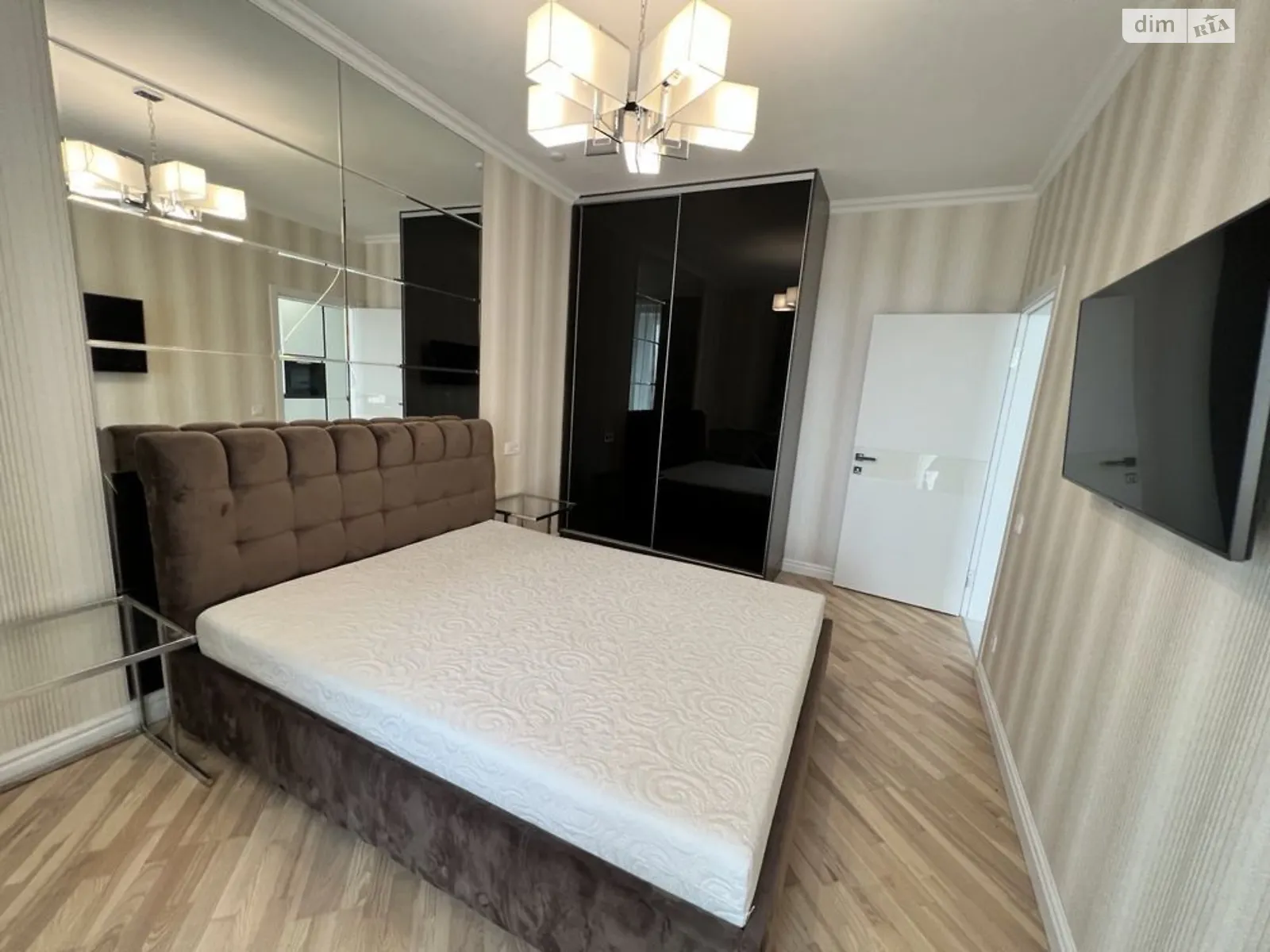 Сдается в аренду 1-комнатная квартира 60 кв. м в Харькове - фото 3